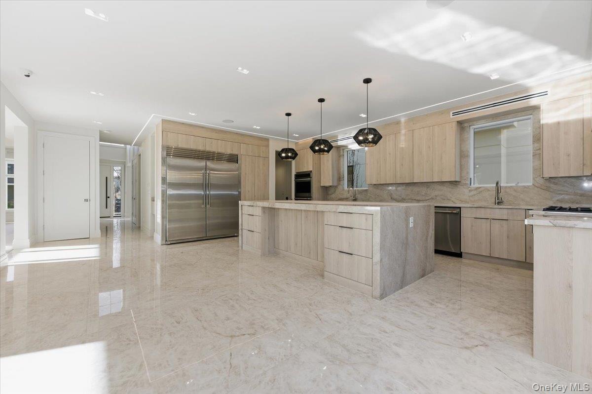 132 Park Street, Woodmere, NY 11598