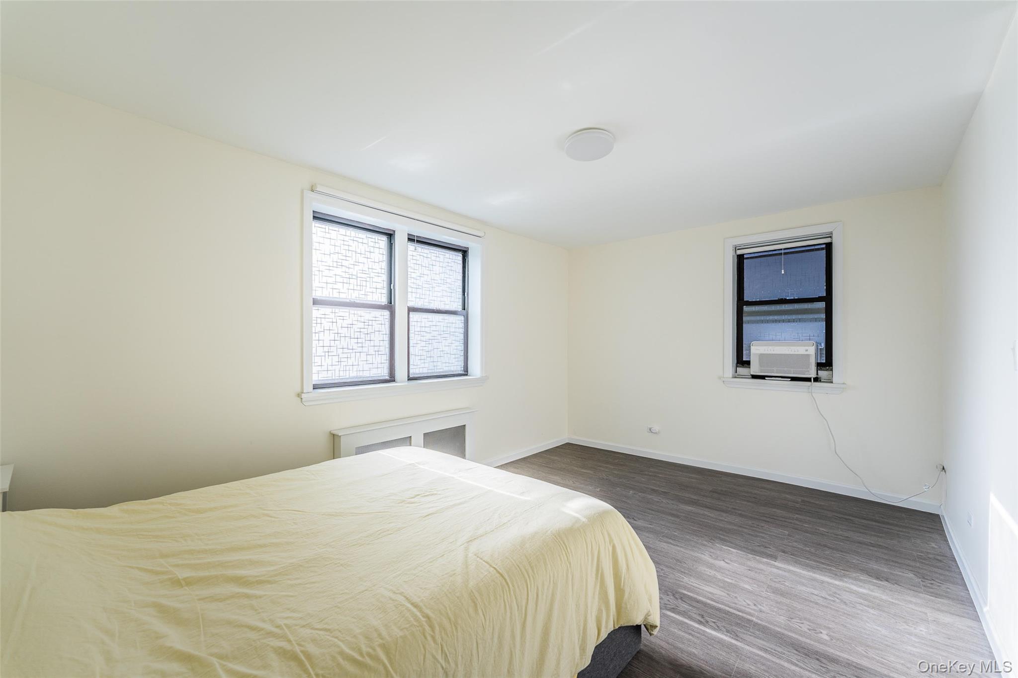 143-36 Barclay Avenue # 1H, Flushing, NY 11355
