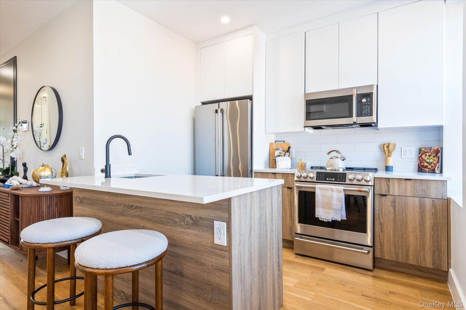 256 PUTNAM Avenue # 4PH, Brooklyn, NY 11216