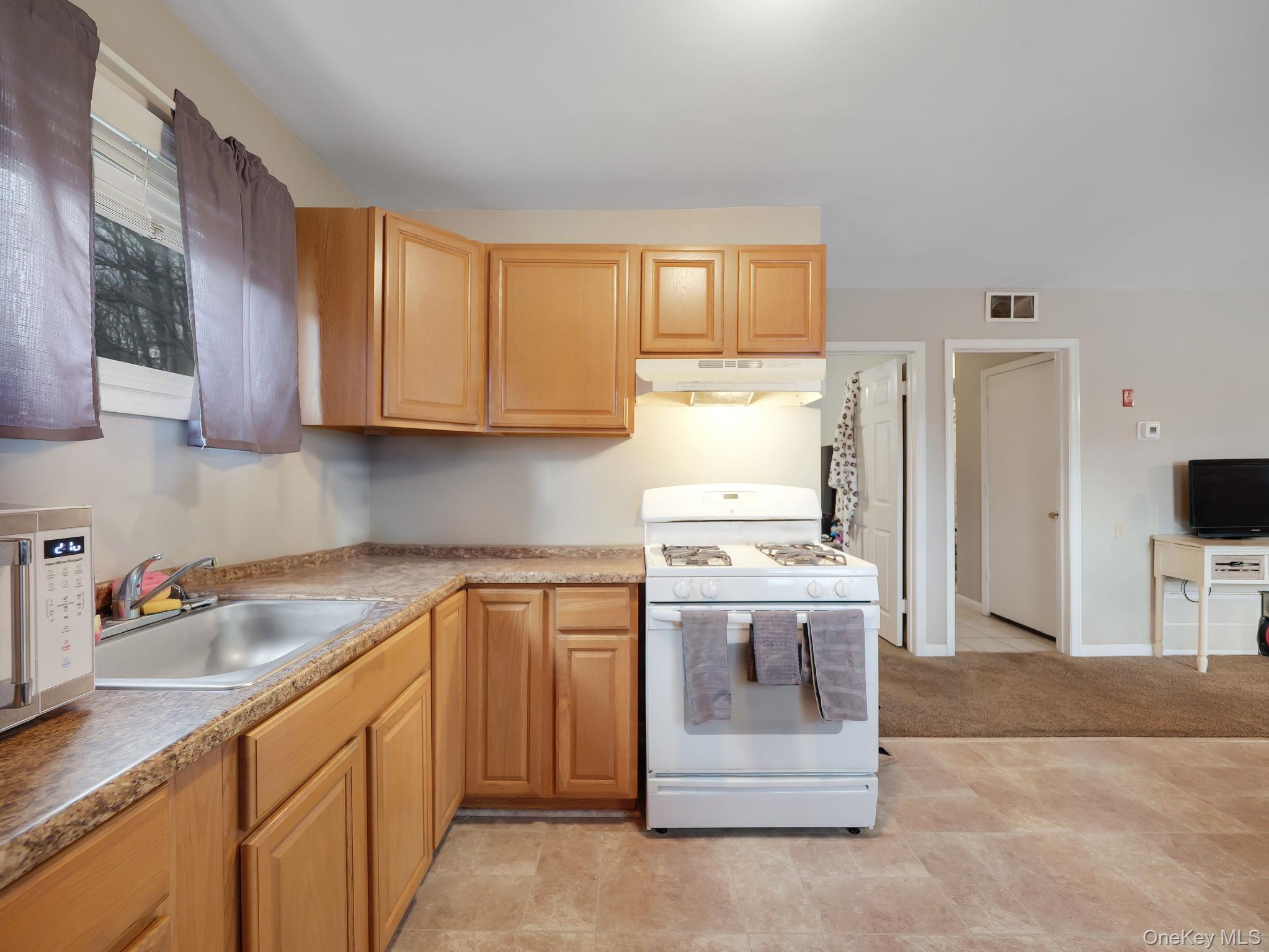 45 Webb Road, Middletown, NY 10940