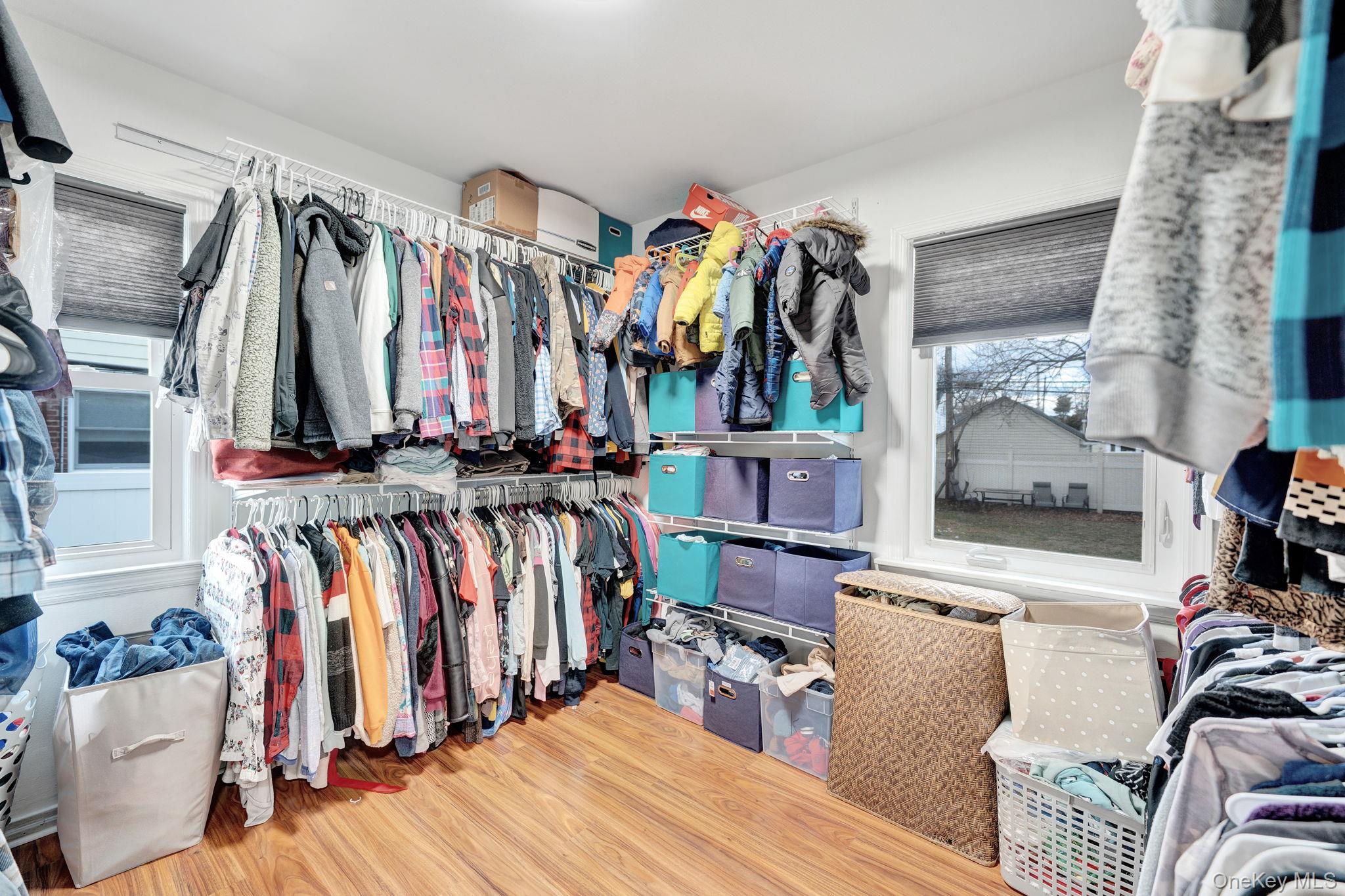 37 9th Street, Hicksville, NY 11801