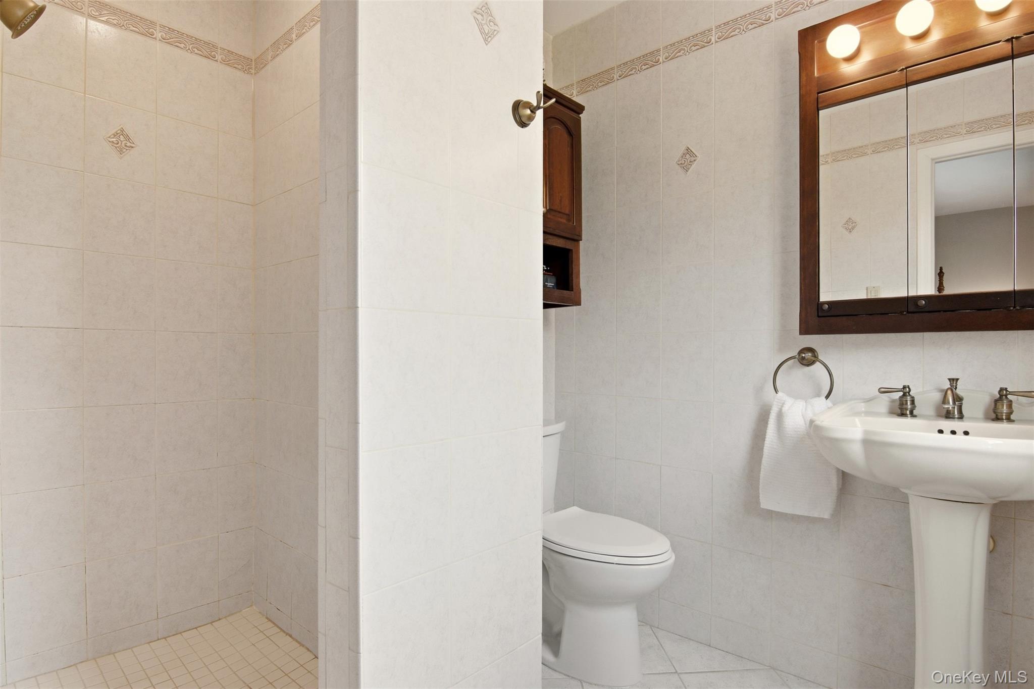 12 Fairway Drive, Middle Island, NY 11953