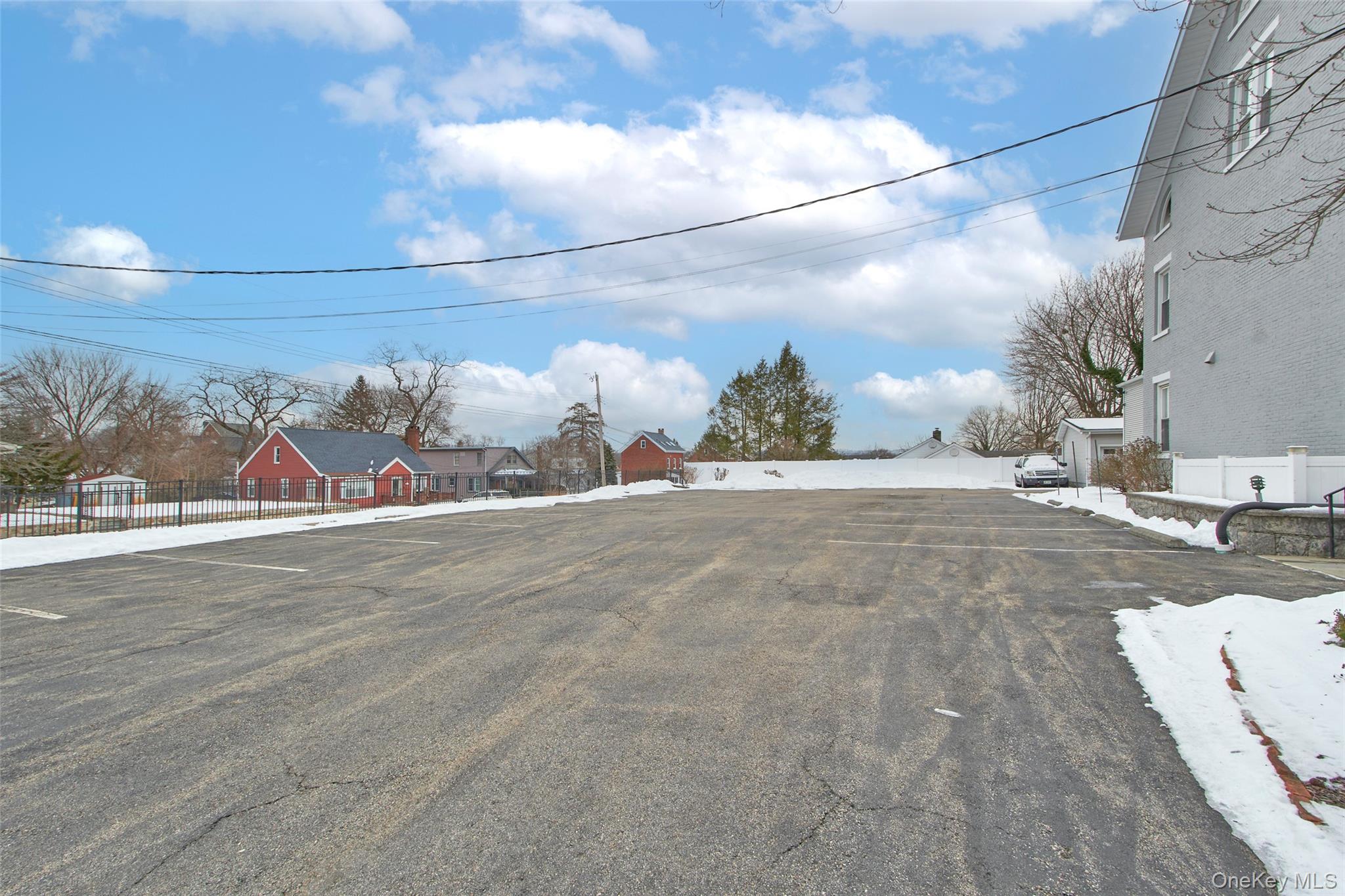 97 Broadway # 1, Verplanck, NY 13045