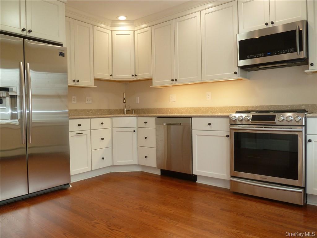 70 Theodore Fremd Avenue # 2, Rye, NY 10580