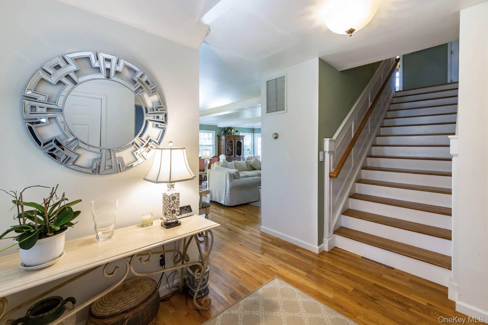 26 Horseshoe Drive, East Hampton, NY 11937