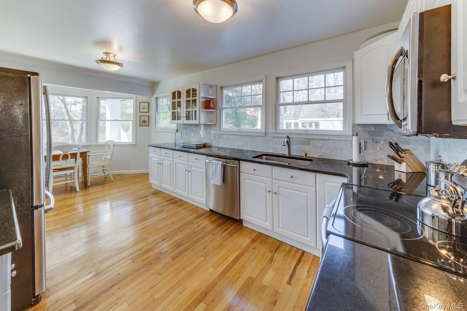 26 Horseshoe Drive, East Hampton, NY 11937