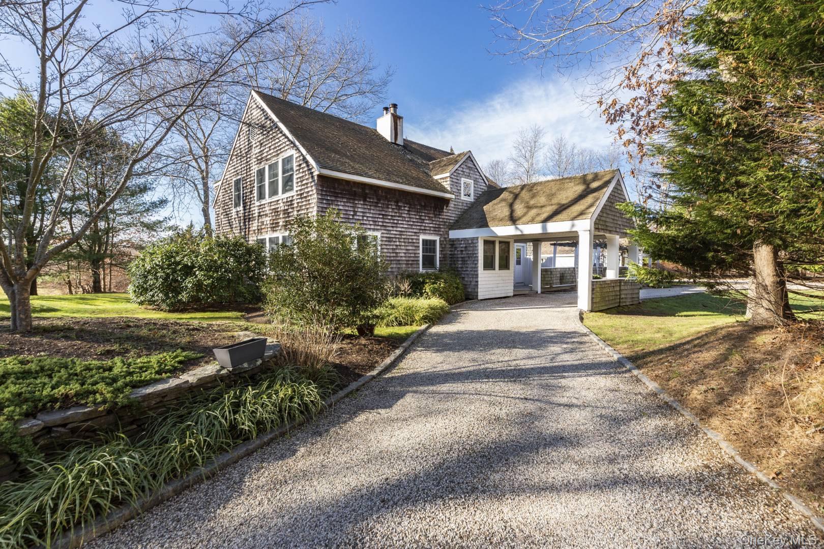 26 Horseshoe Drive, East Hampton, NY 11937