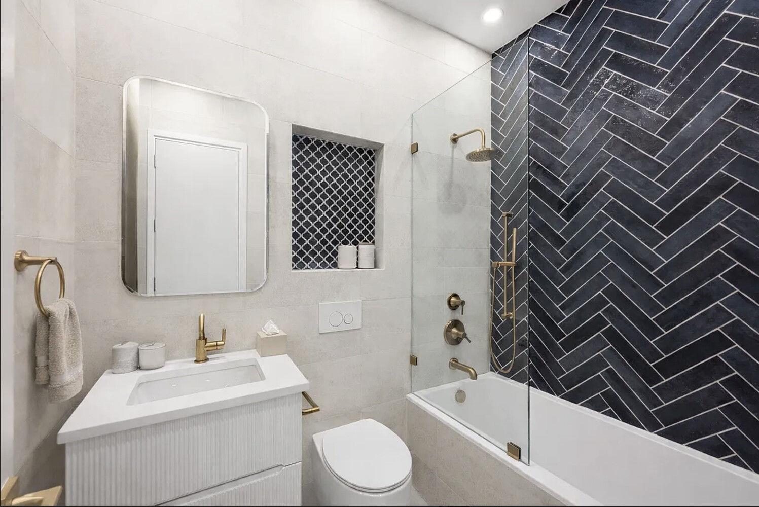 1073 WILLOUGHBY Avenue # 2B, Brooklyn, NY 11221