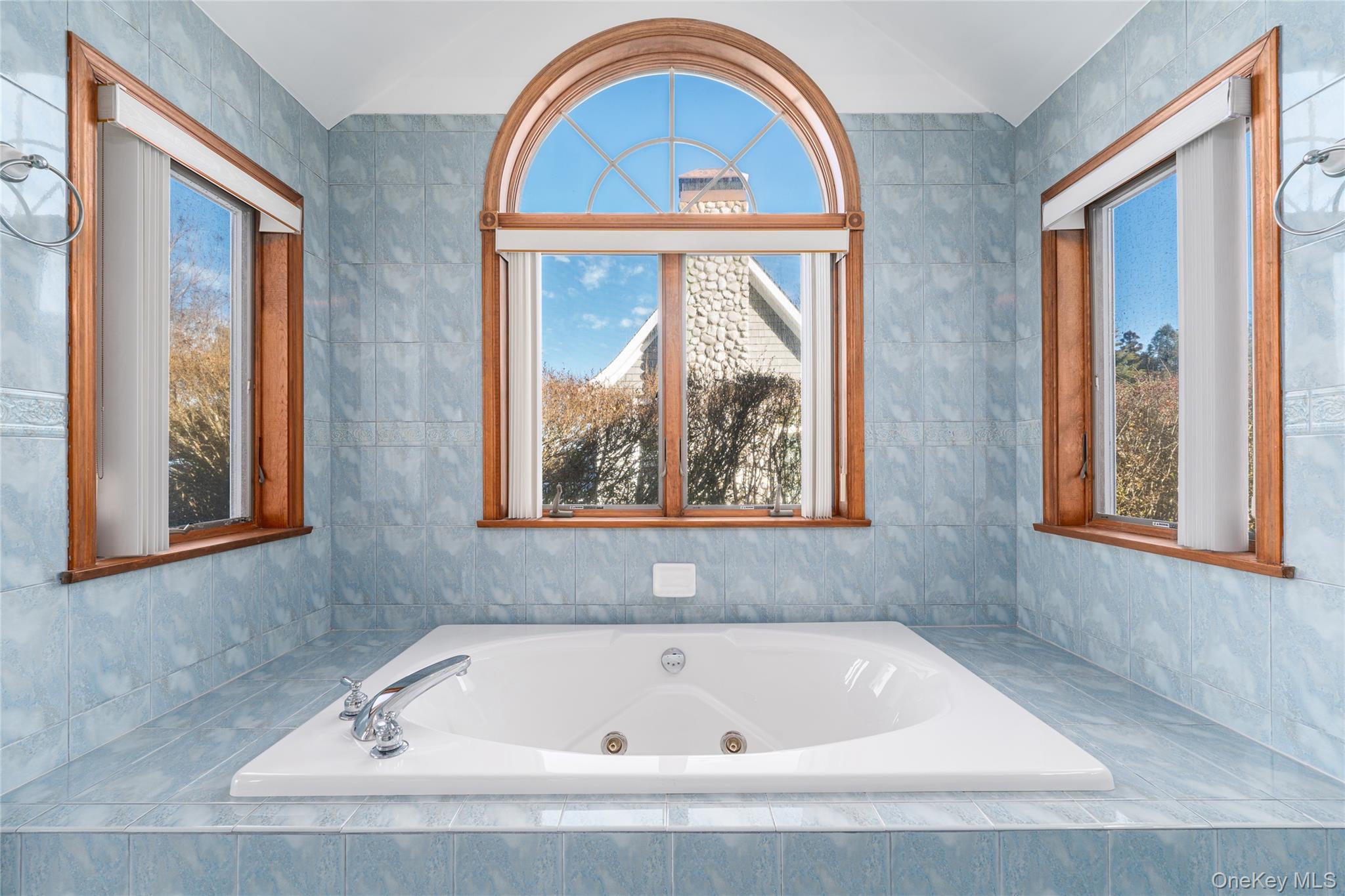 3200 Sound Drive, Greenport, NY 11944