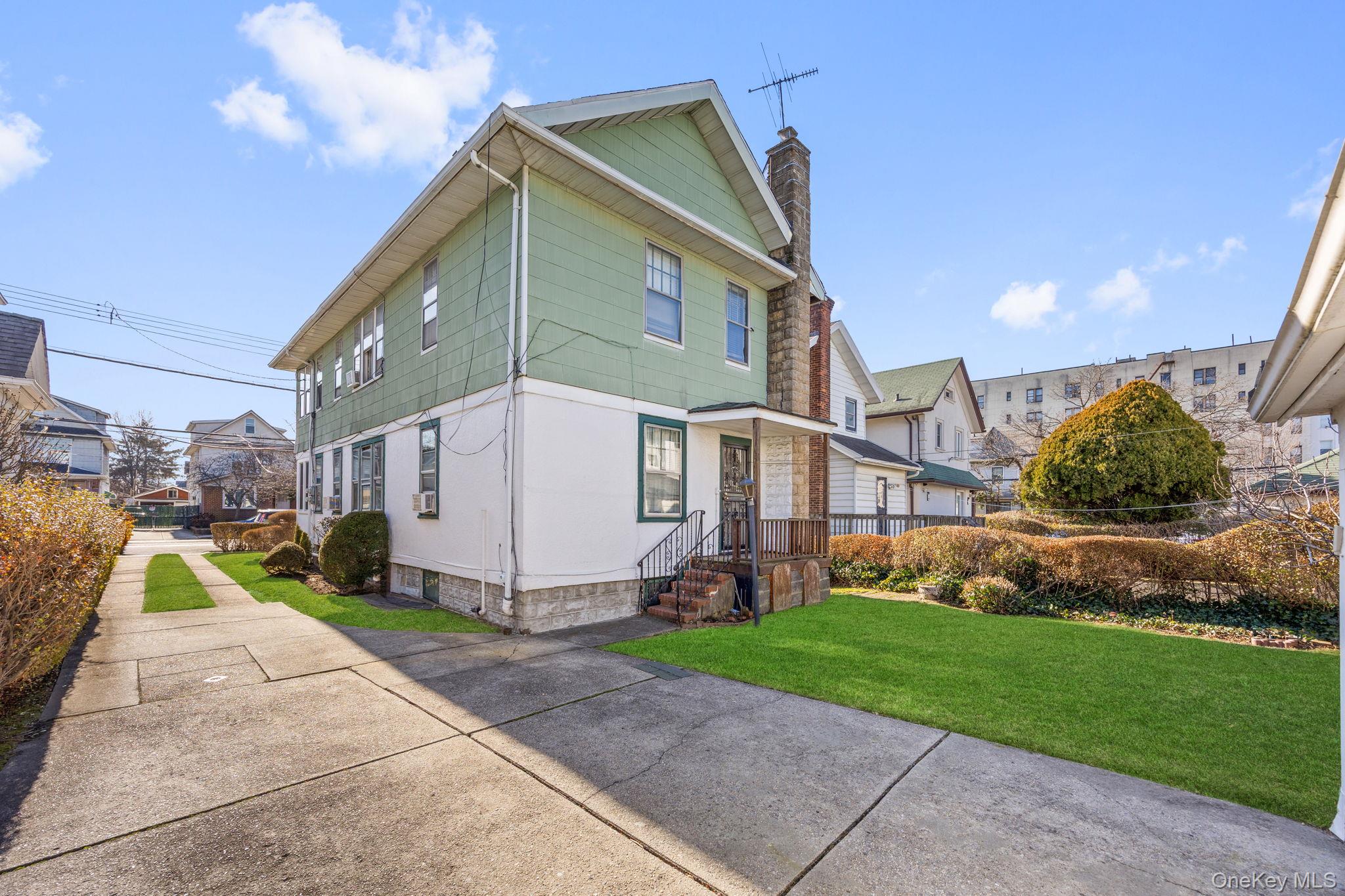 2109 Avenue R, Brooklyn, NY 11229