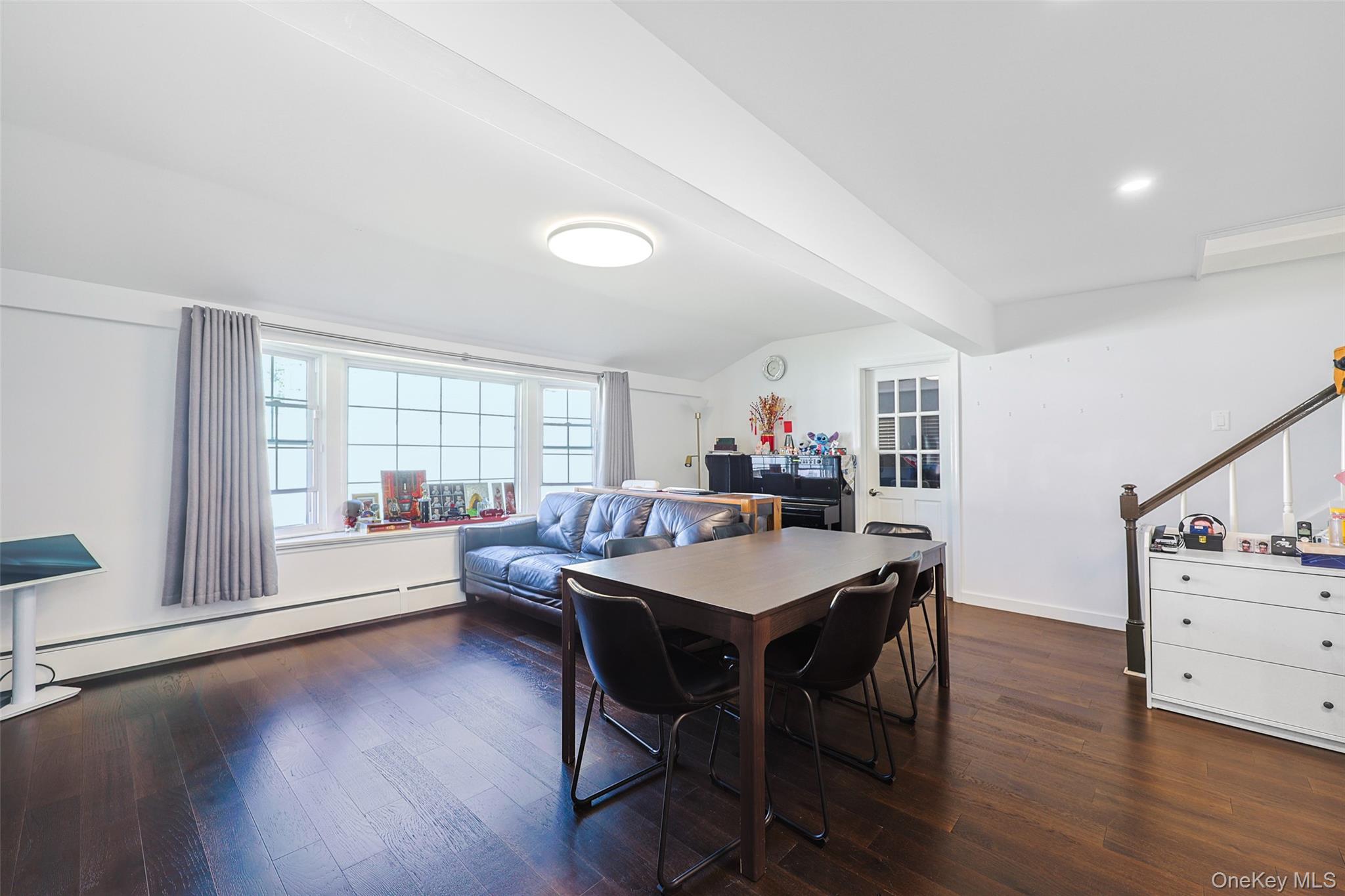 80 Cypress Lane E, Westbury, NY 11590