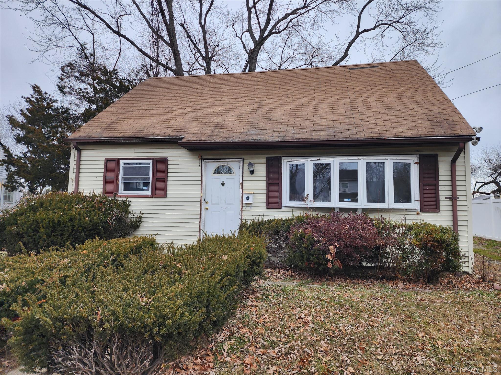 33 Parkway Boulevard, Wyandanch, NY 11798