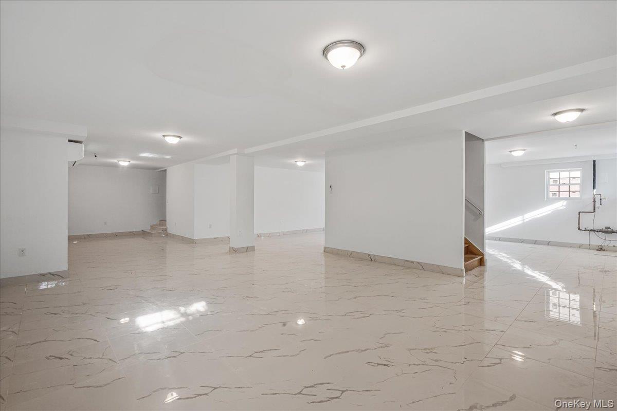 233-17 38th Drive, Douglaston, NY 11363