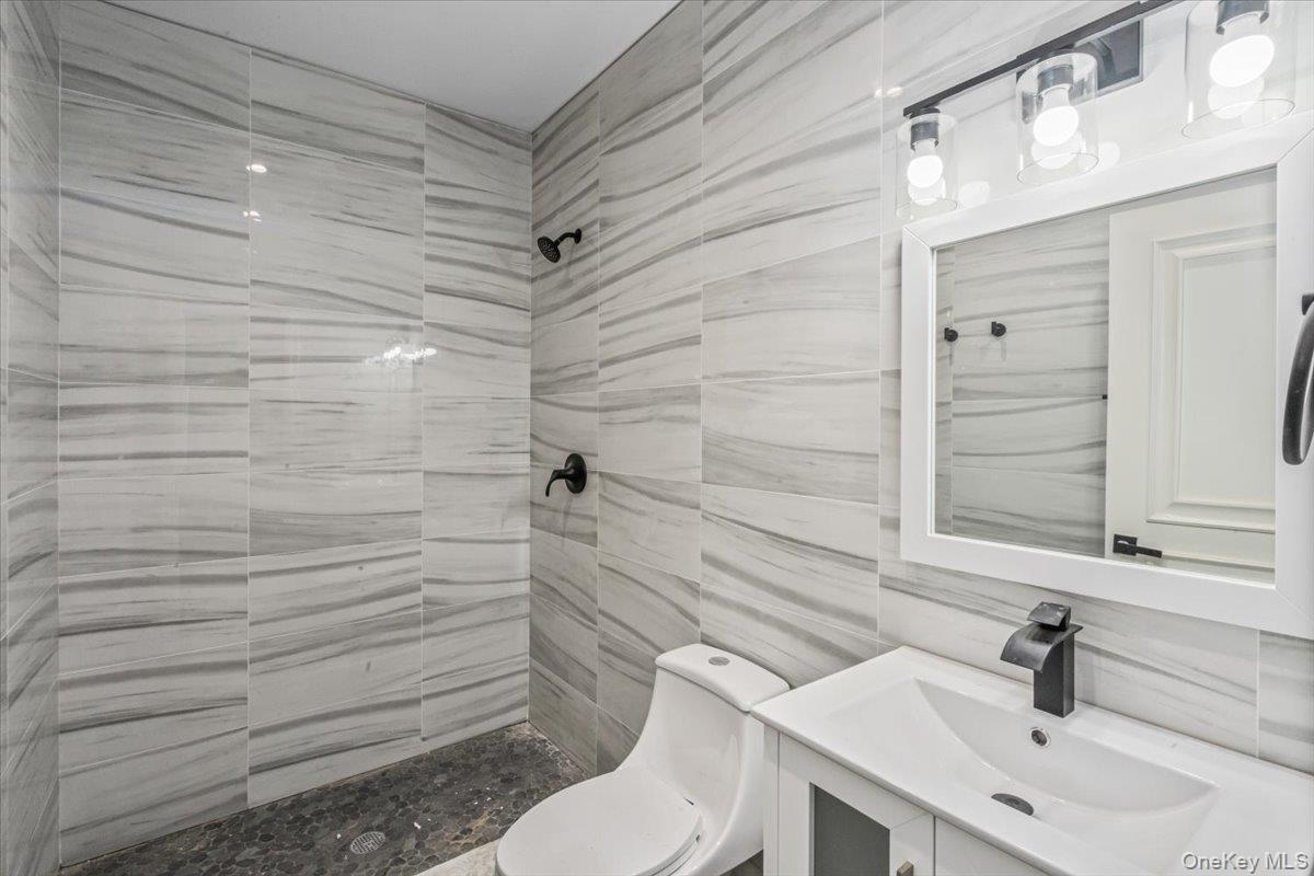 233-17 38th Drive, Douglaston, NY 11363