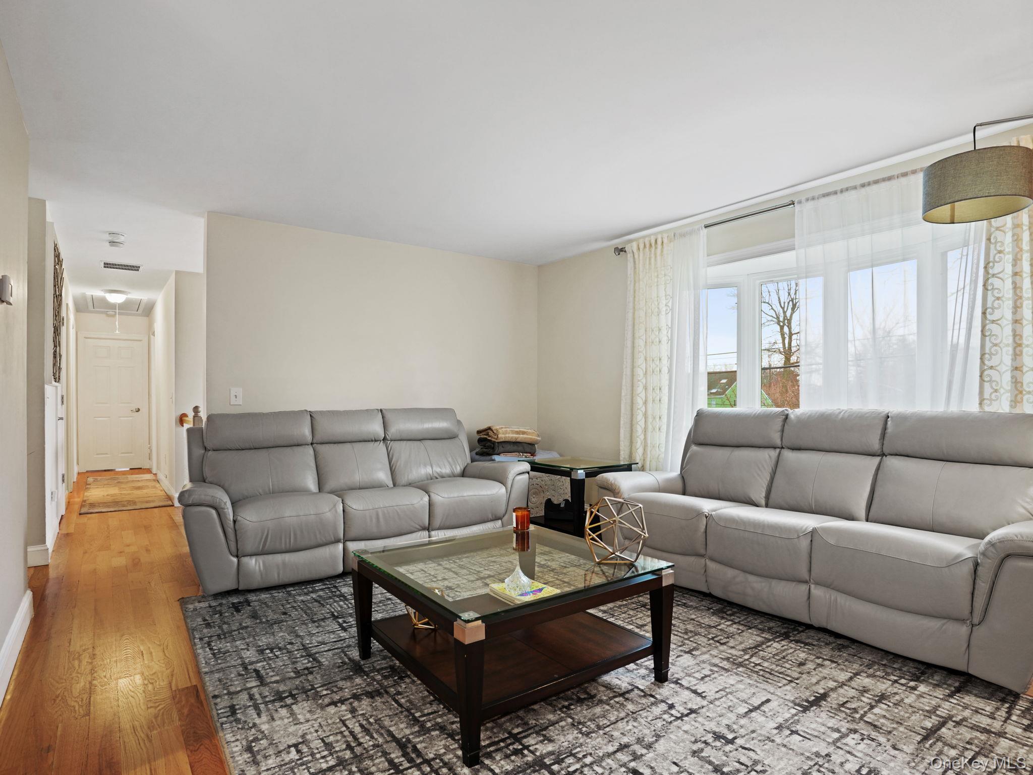 38 Kathwood Road, White Plains, NY 10607