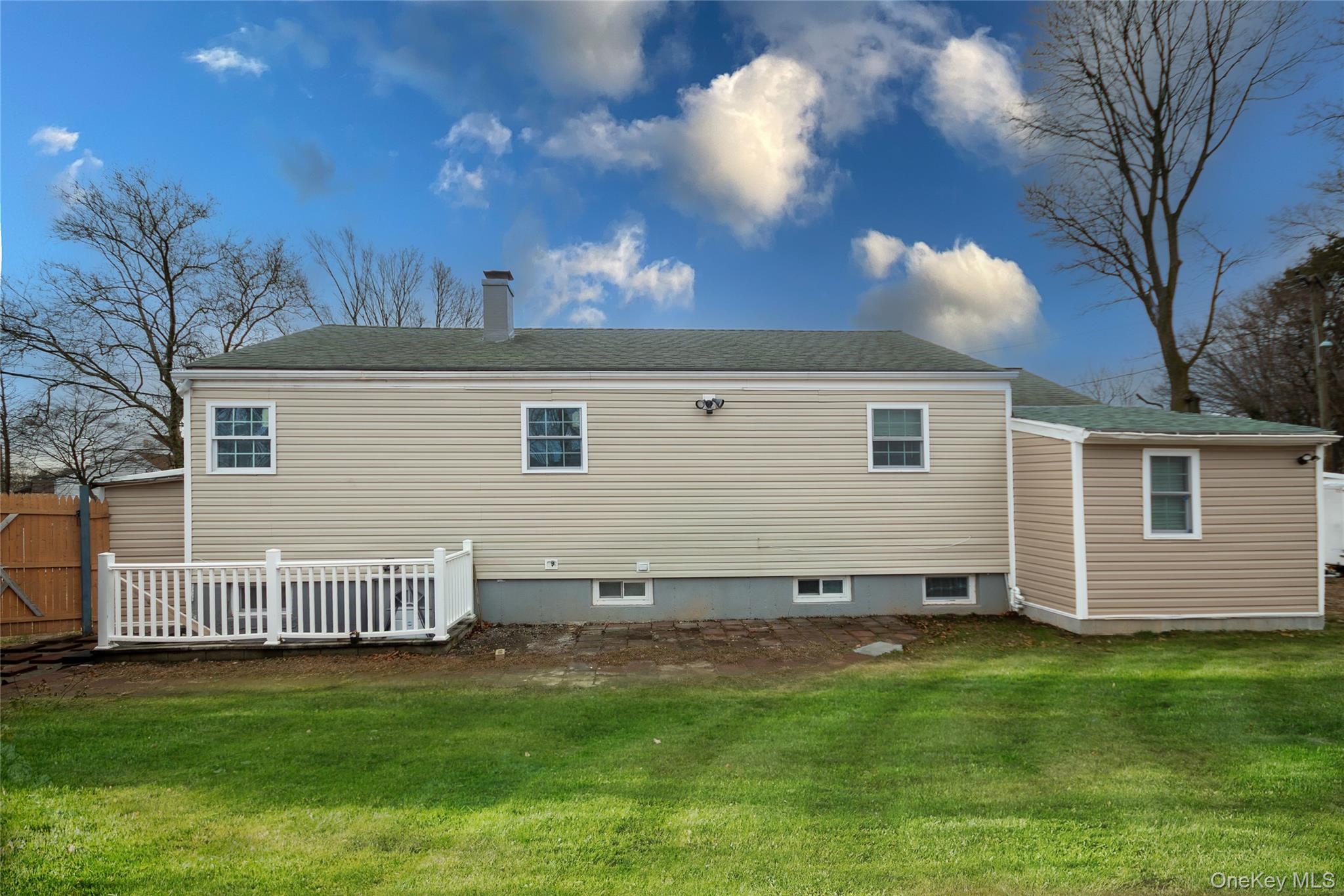 505 Madison Avenue, Brentwood, NY 11717