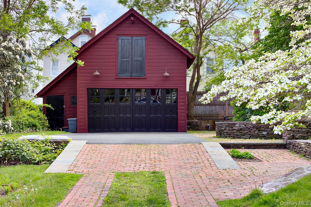 17 1st Avenue, Nyack, NY 10960