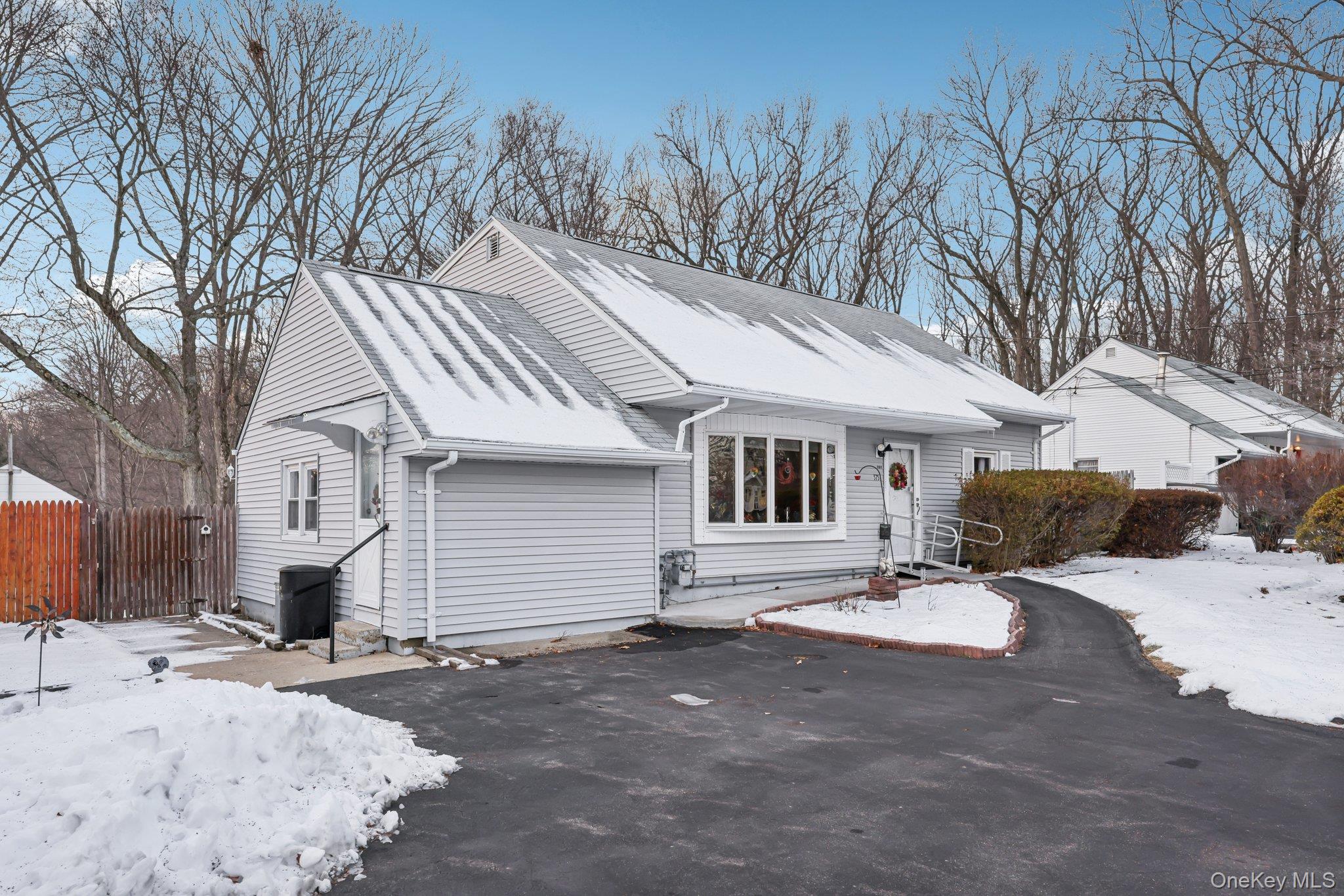 375 Laurel Road, Pearl River, NY 10965