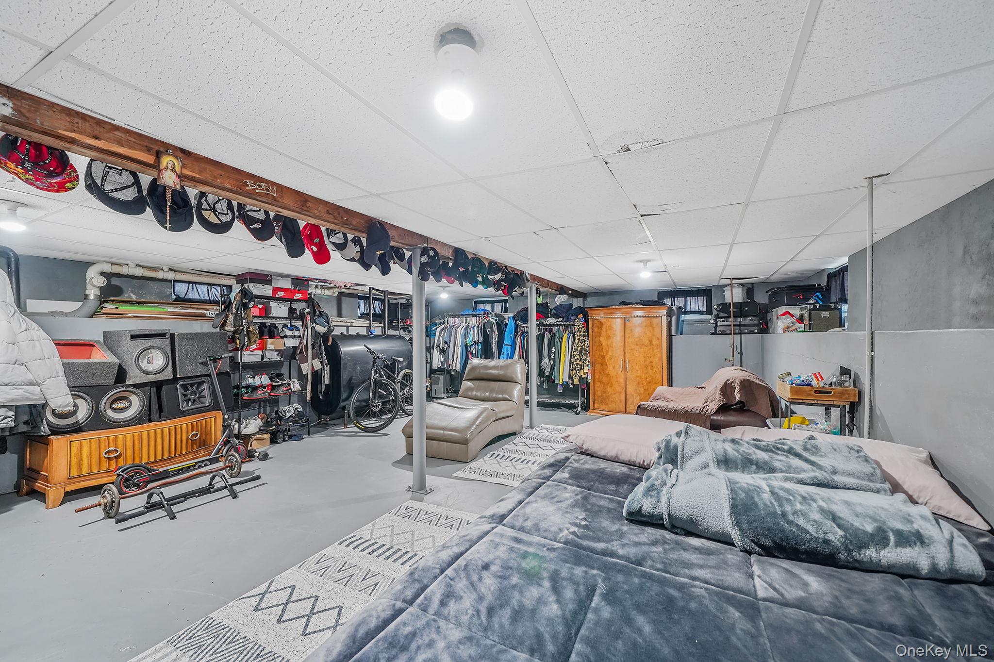 26 Neptune Road, Rocky Point, NY 11778