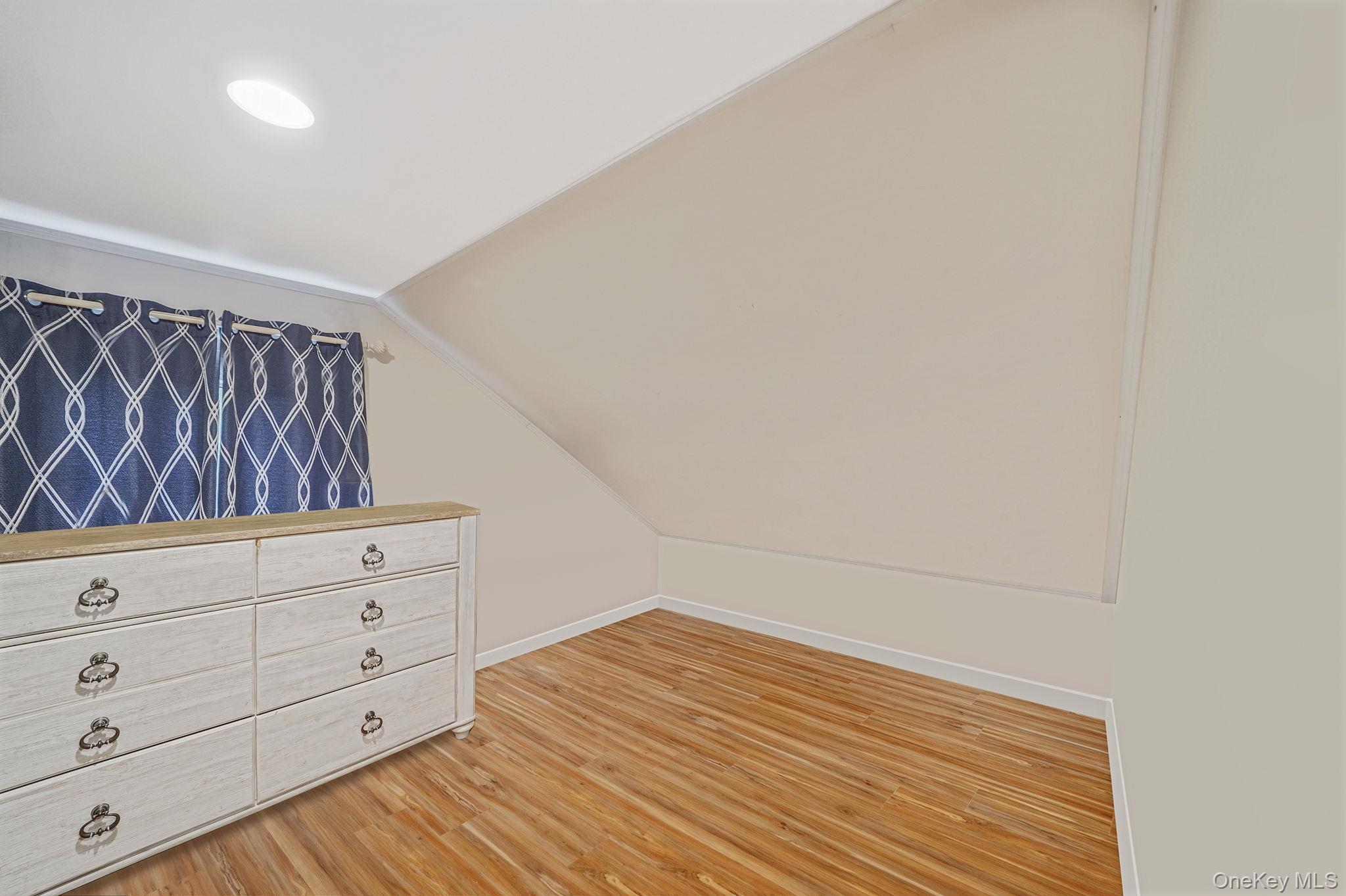 26 Neptune Road, Rocky Point, NY 11778