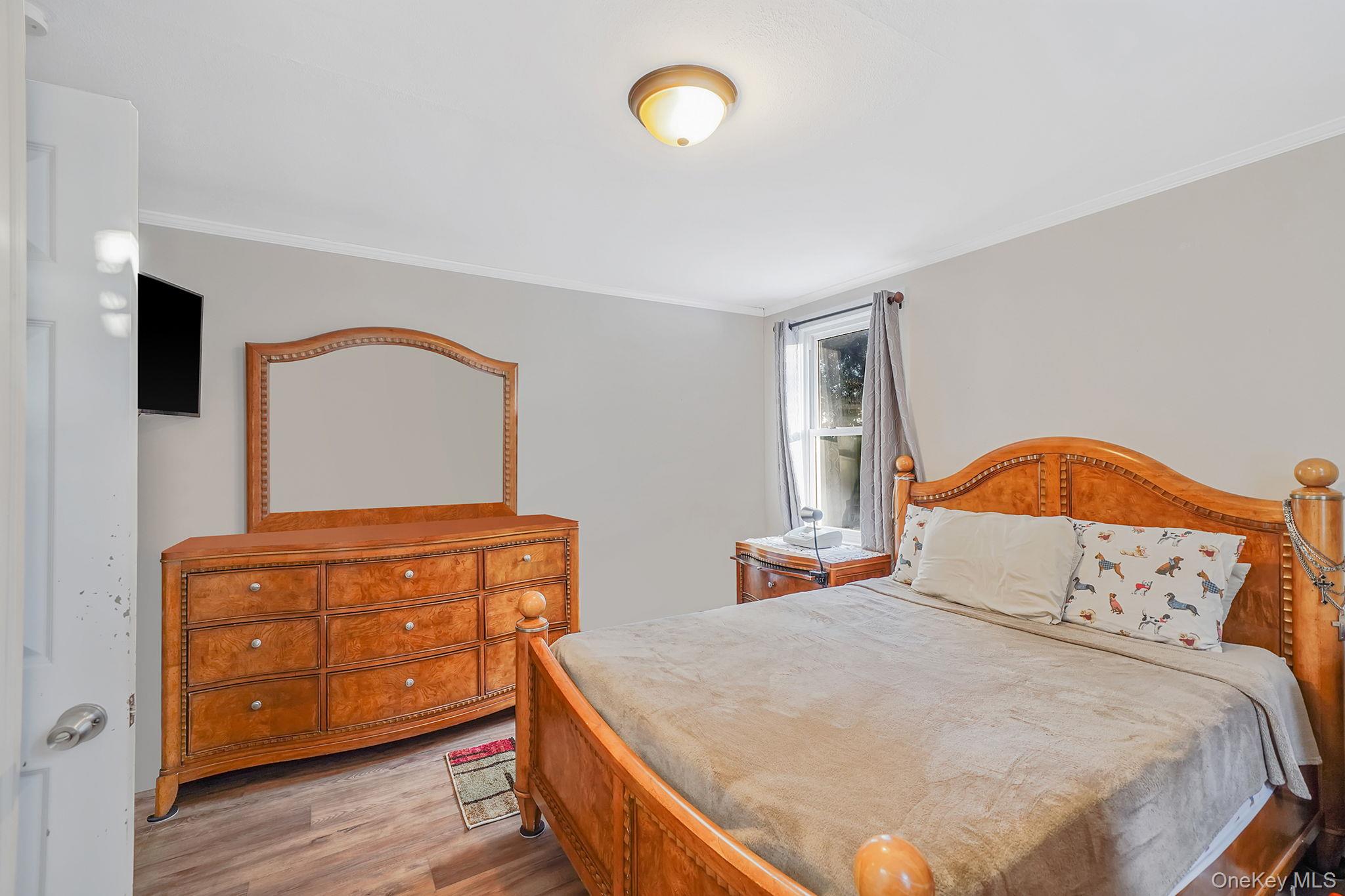 26 Neptune Road, Rocky Point, NY 11778