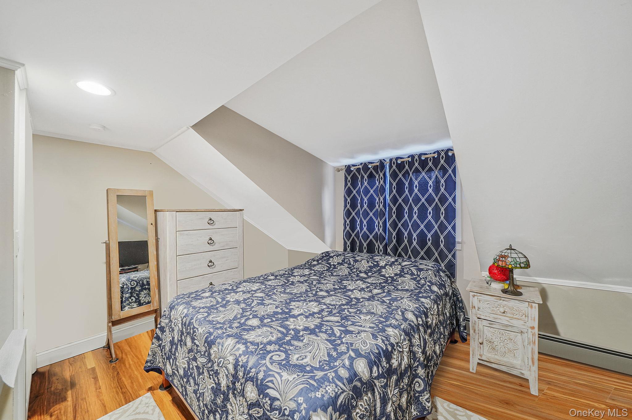 26 Neptune Road, Rocky Point, NY 11778