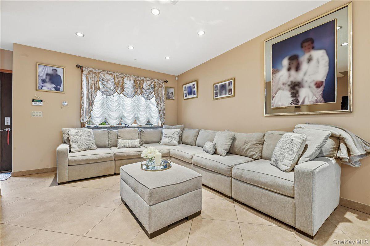 63-45 77th Place, Middle Village, NY 11379