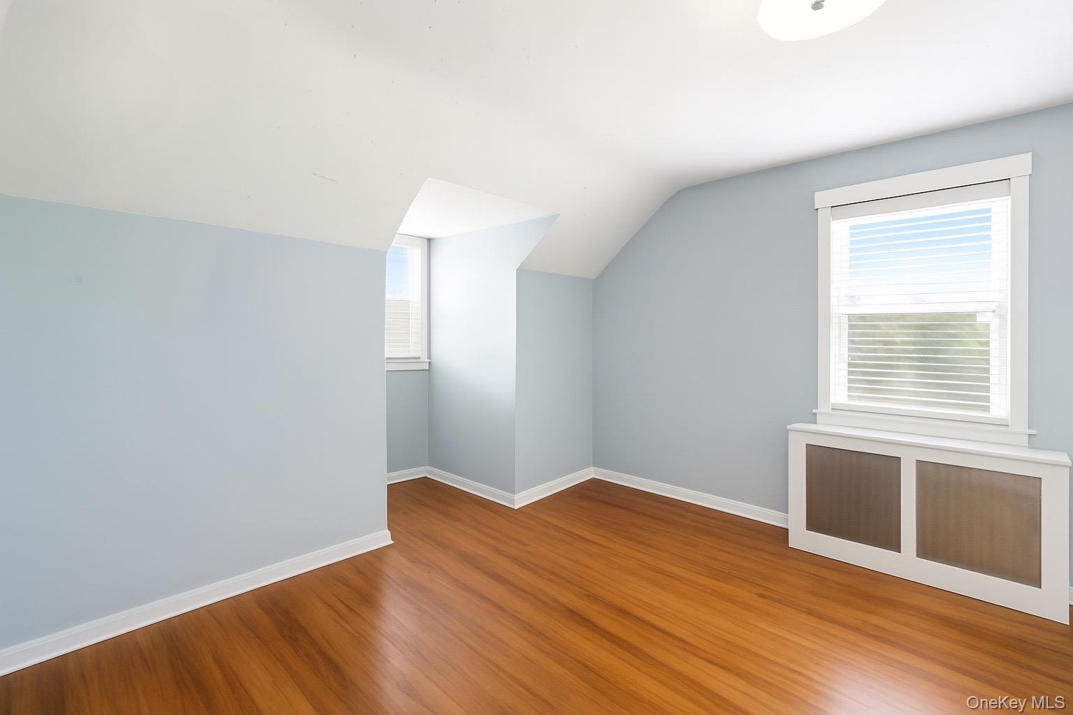 40 Hendrickson Avenue, Lynbrook, NY 11563