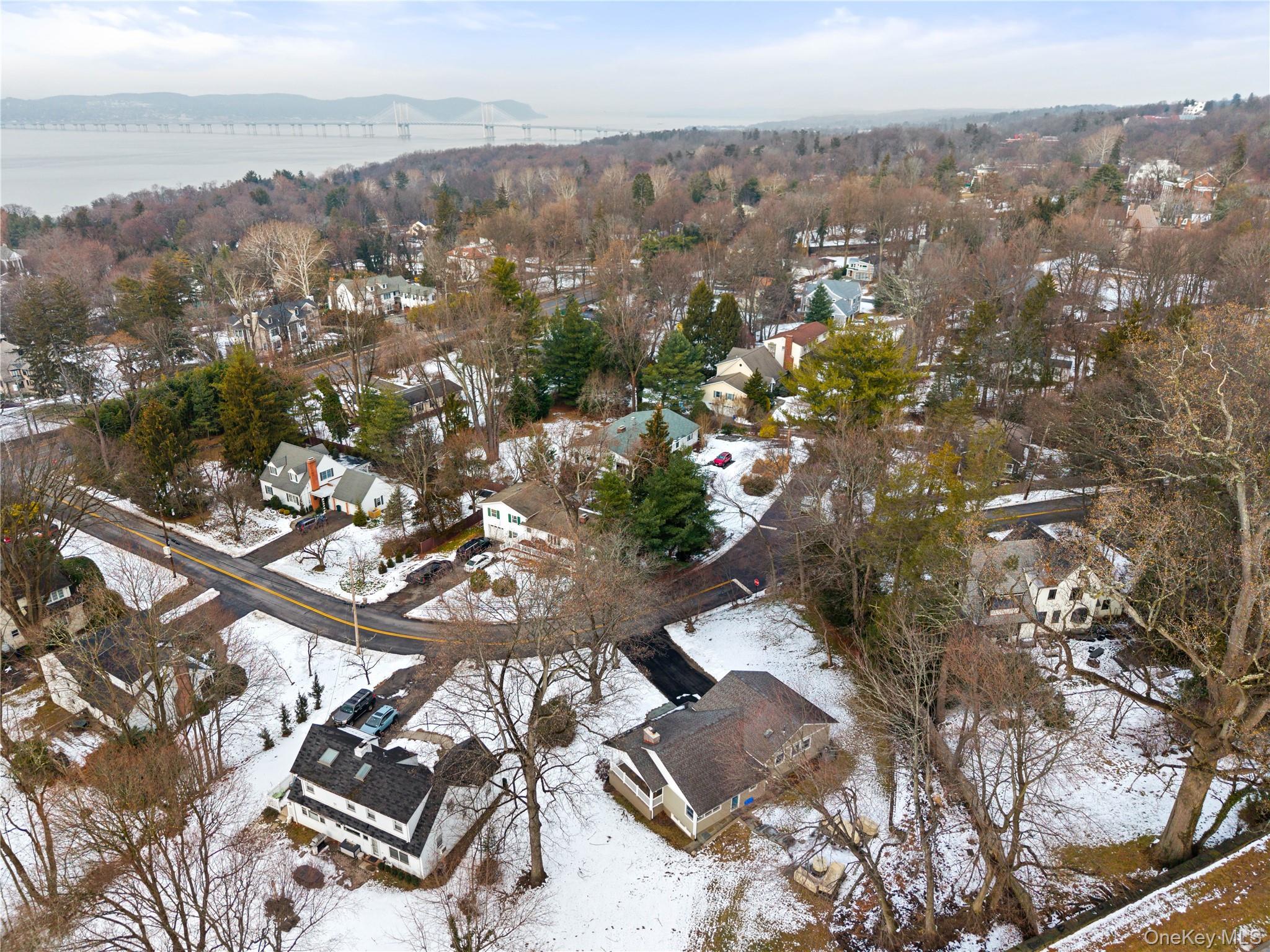 20 Riverview Road, Irvington, NY 10533