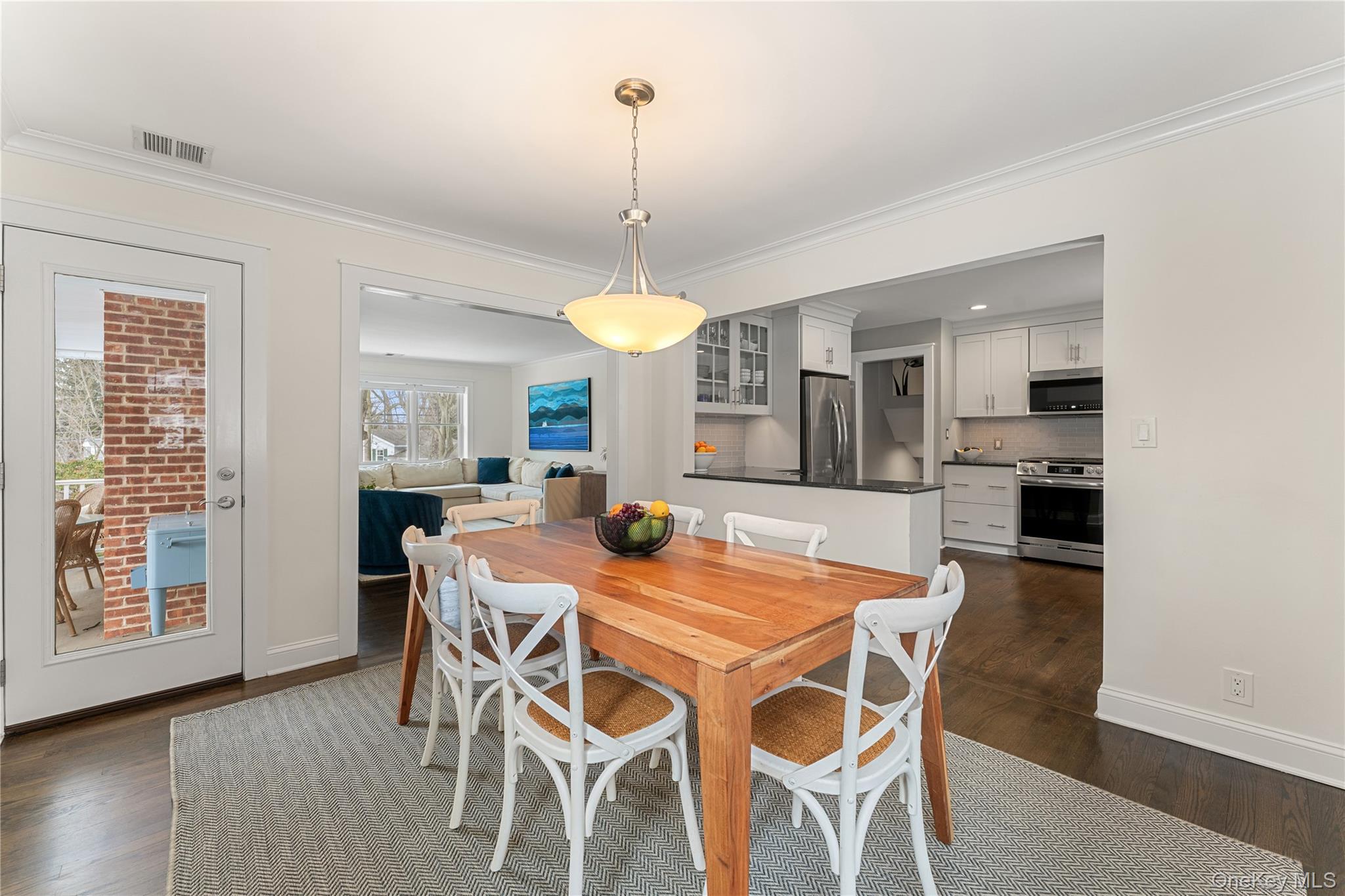 20 Riverview Road, Irvington, NY 10533