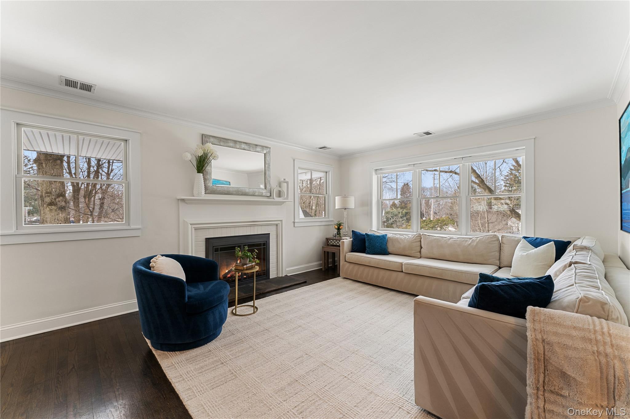 20 Riverview Road, Irvington, NY 10533