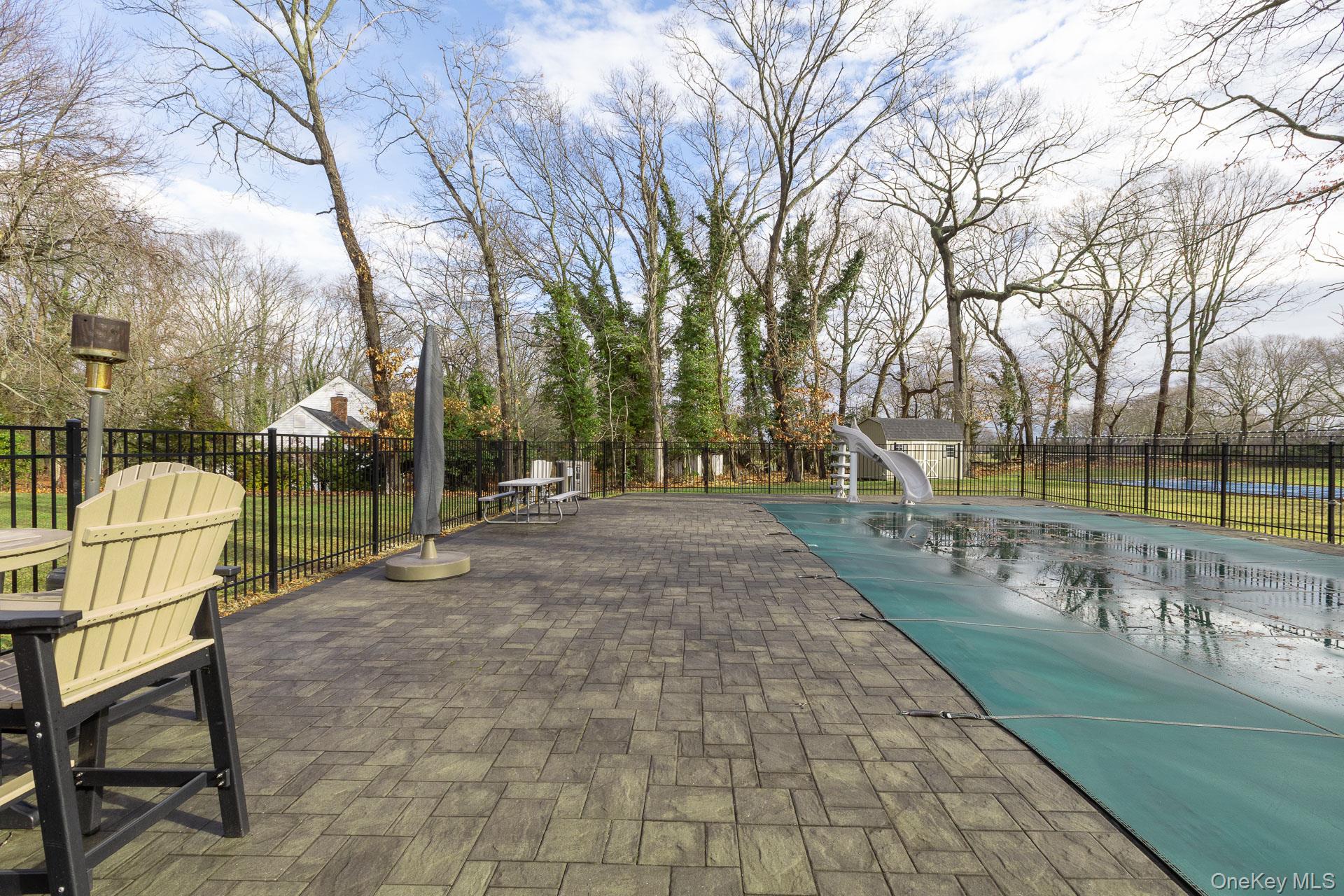 83 Cliff Road, Port Jefferson, NY 11777