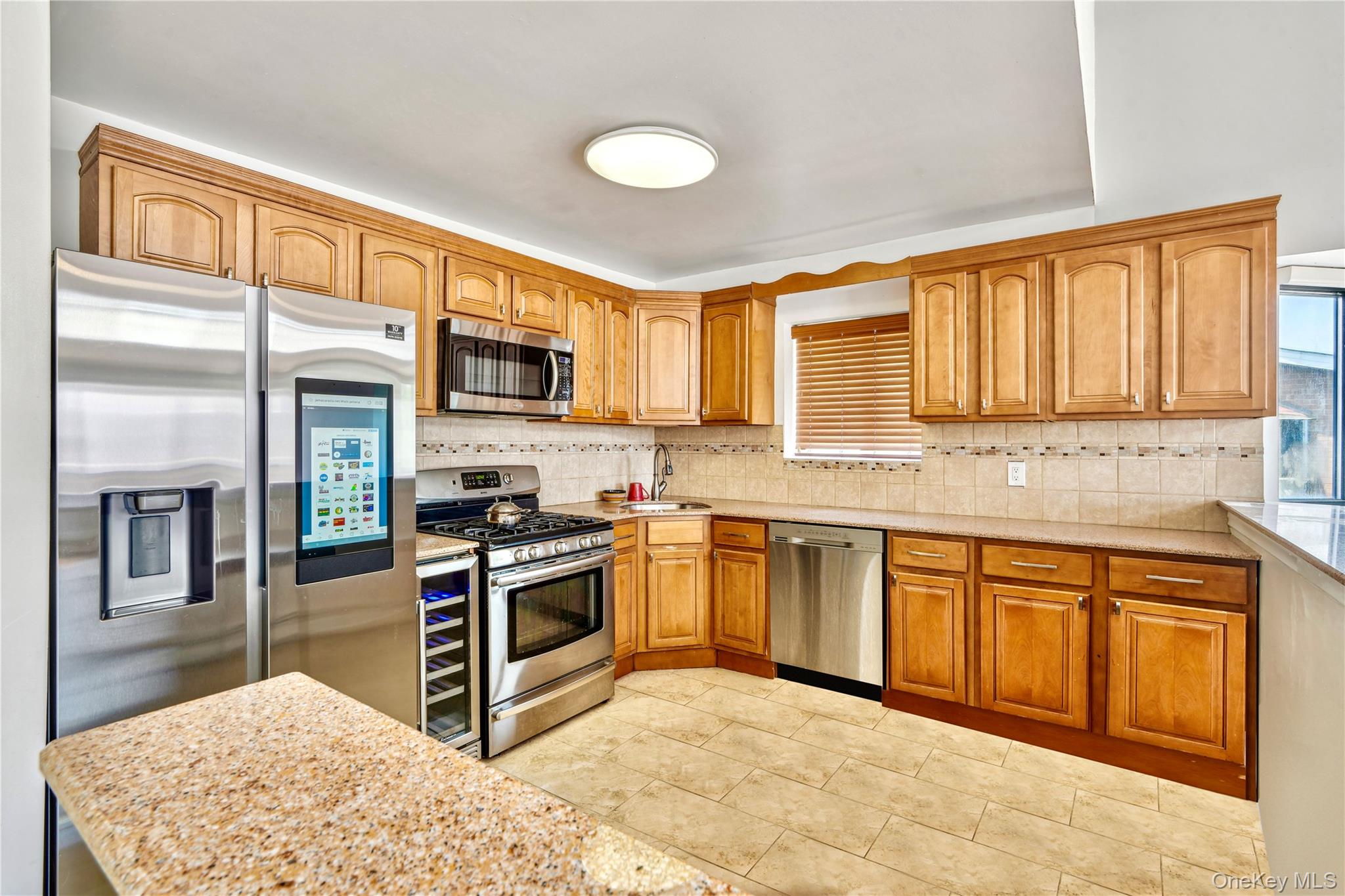 1084 E 73rd Street # 4A, Brooklyn, NY 11234