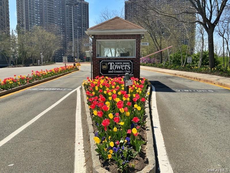 269-10 Grand Central Parkway # 32P, Floral Park, NY 11005