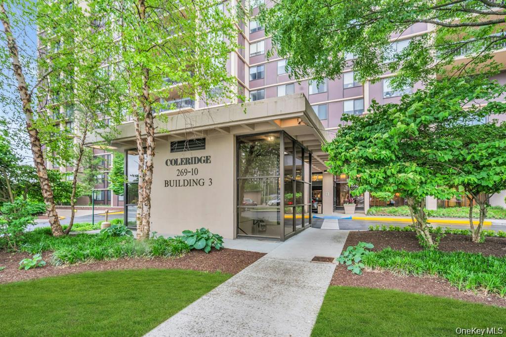 269-10 Grand Central Parkway # 32P, Floral Park, NY 11005