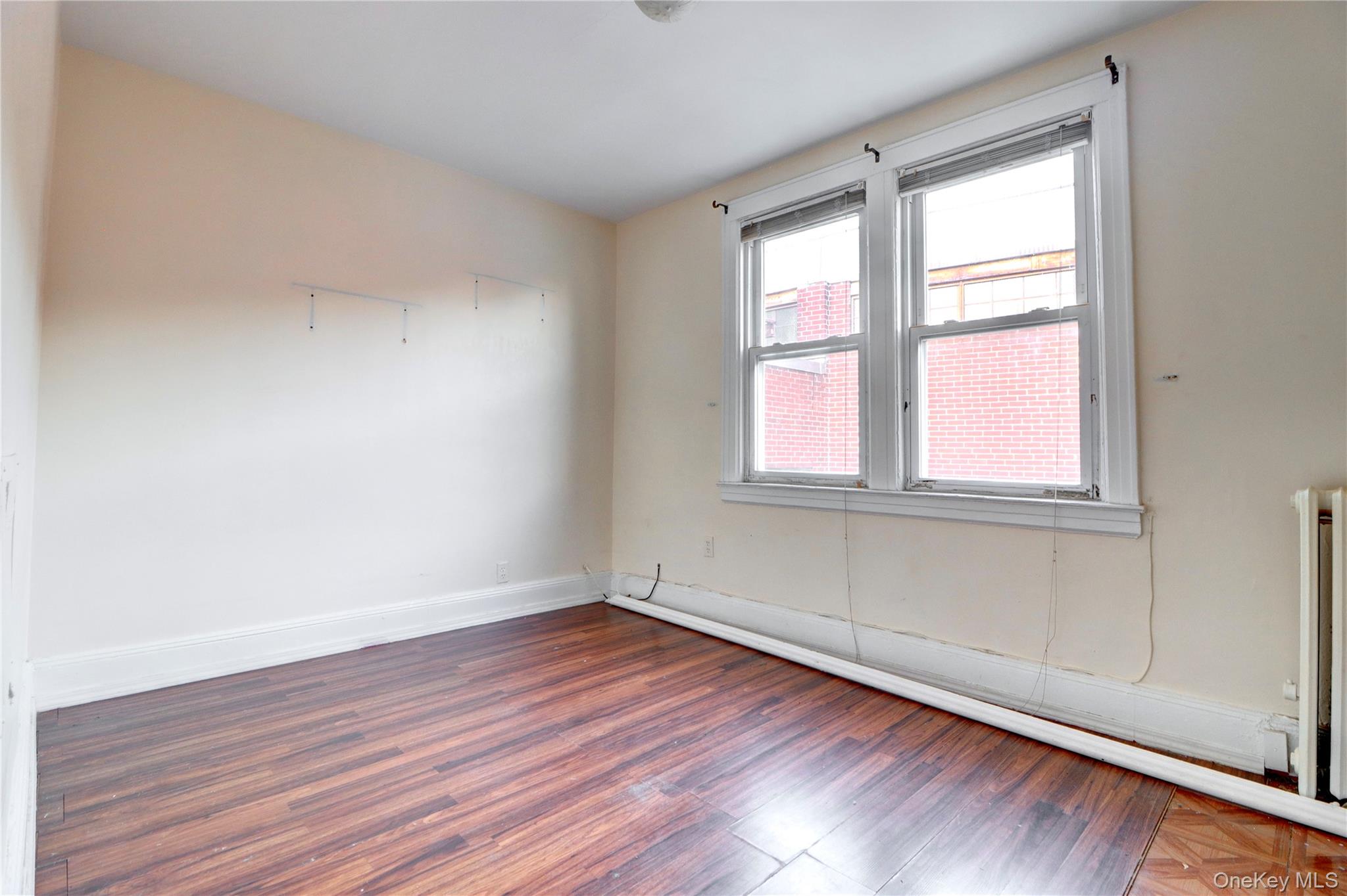 69-15 69th Place, Glendale, NY 11385