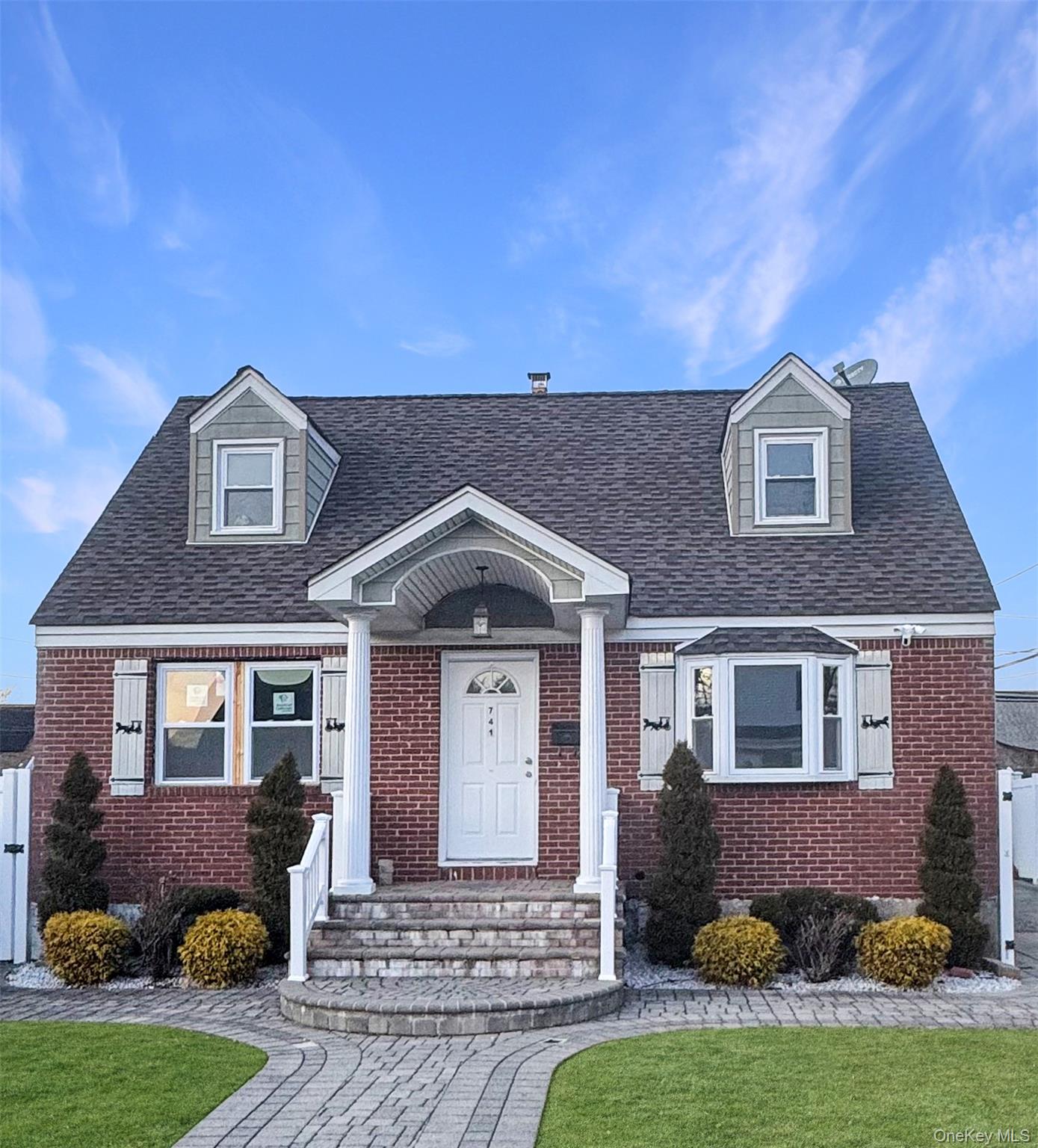 741 Salem Road, Uniondale, NY 11553