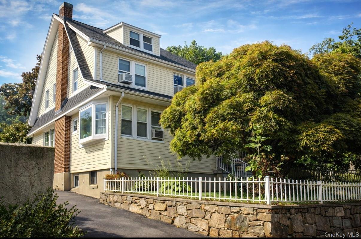 130 Clinton Avenue # 2, New Rochelle, NY 10801