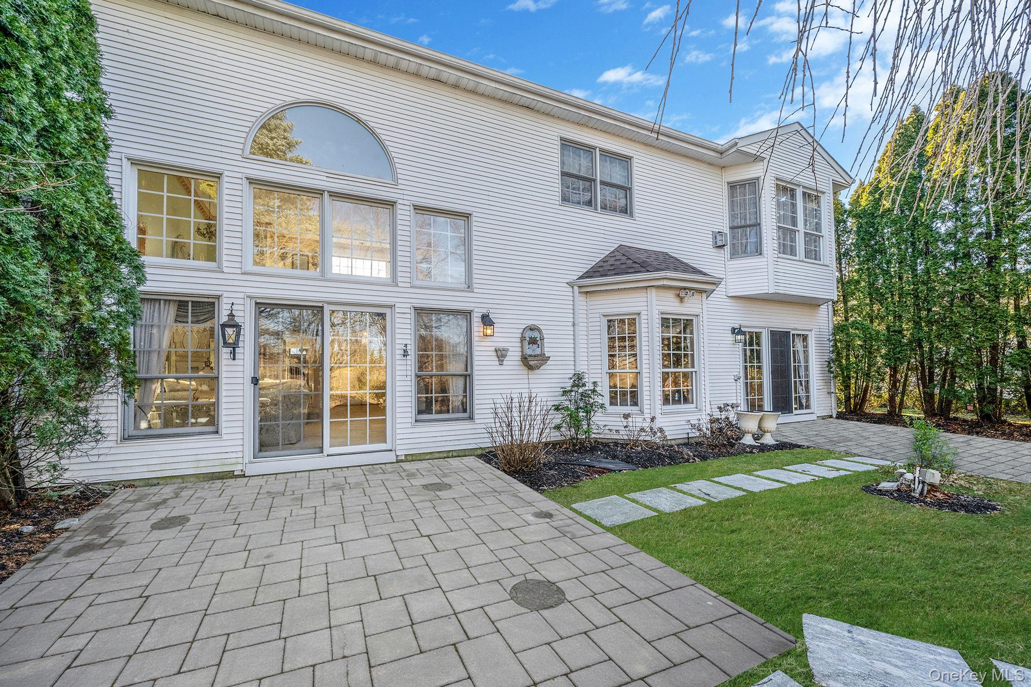 148 Country Club Drive, Commack, NY 11725