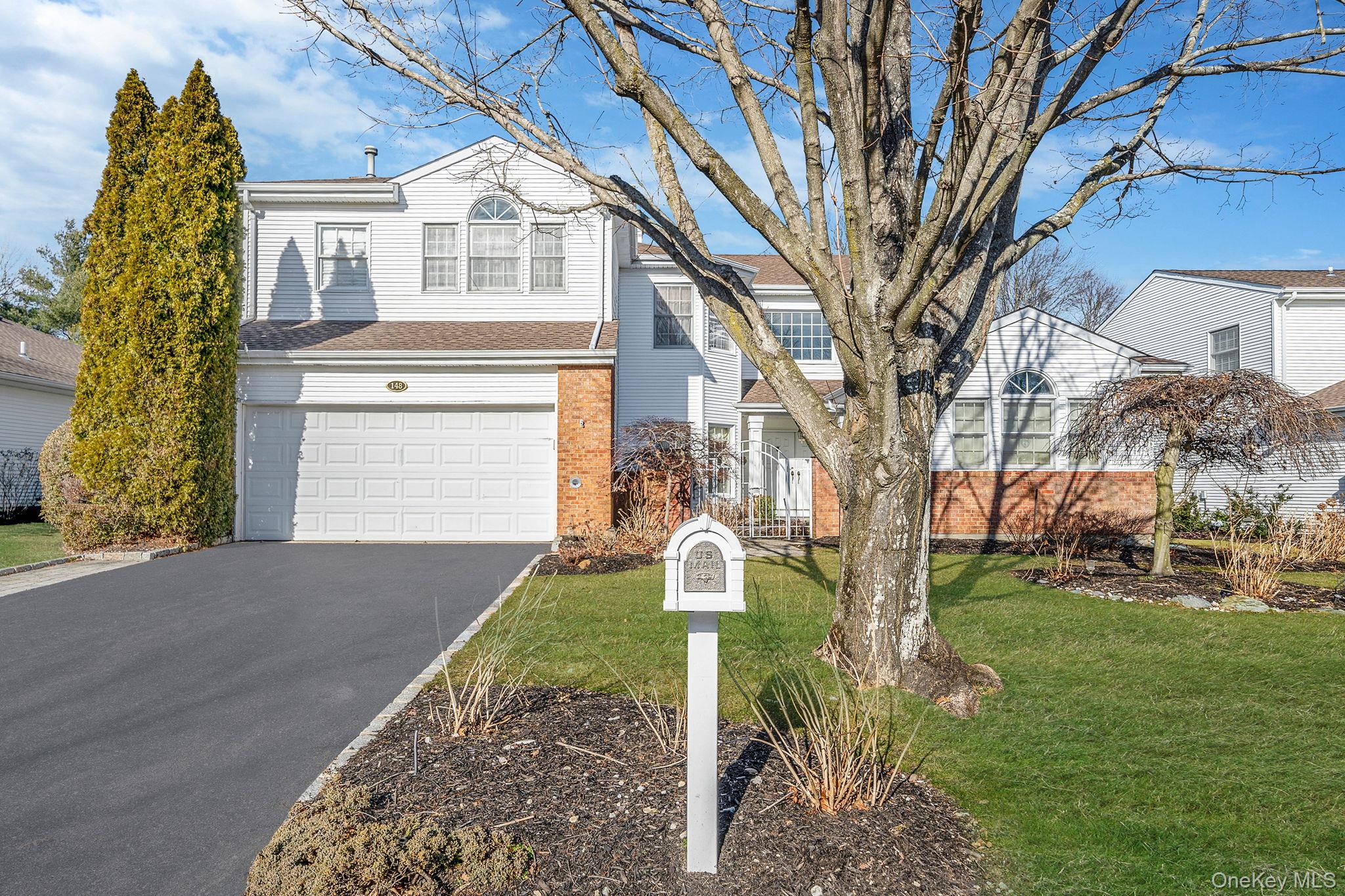 148 Country Club Drive, Commack, NY 11725