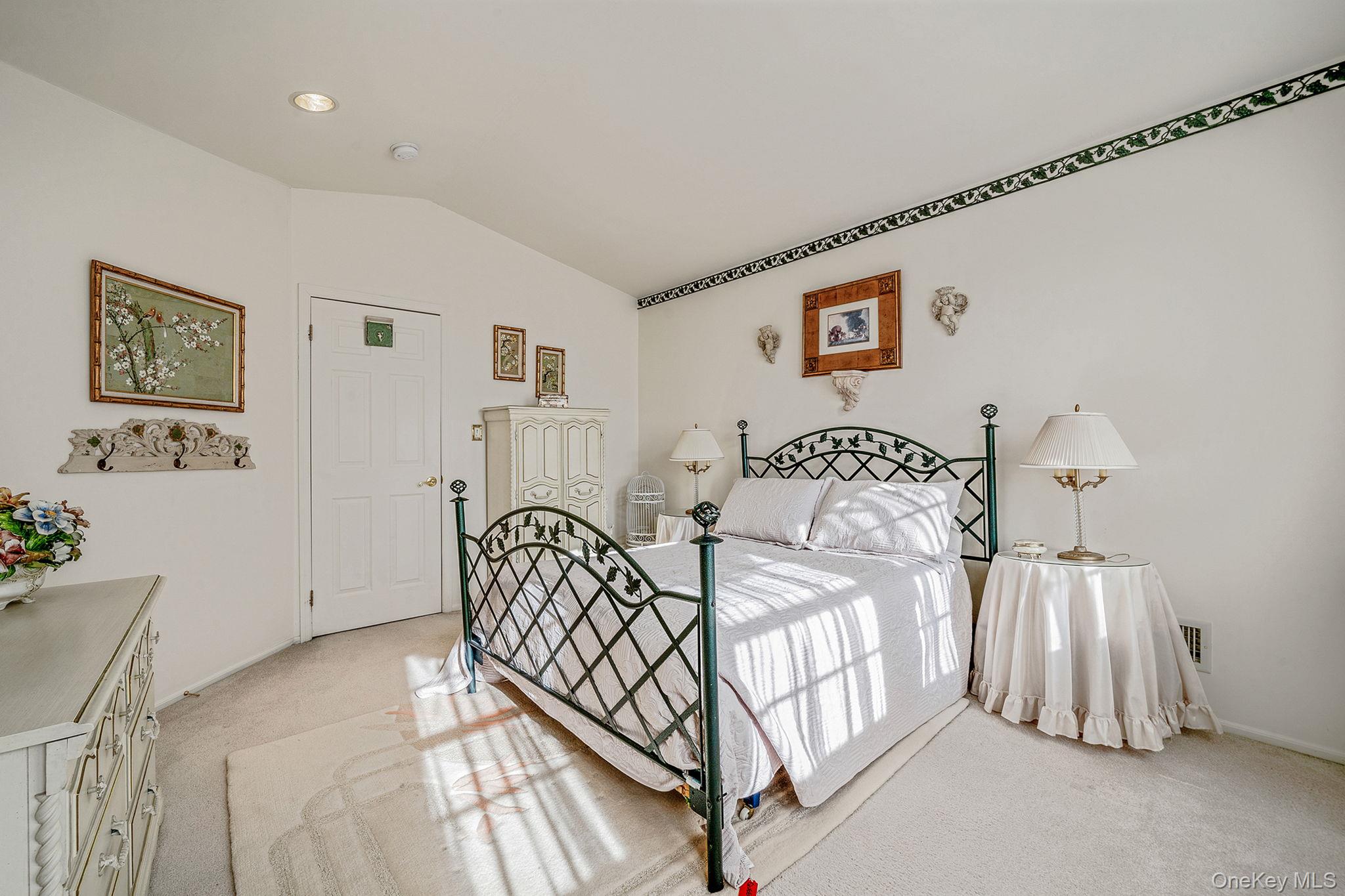 148 Country Club Drive, Commack, NY 11725