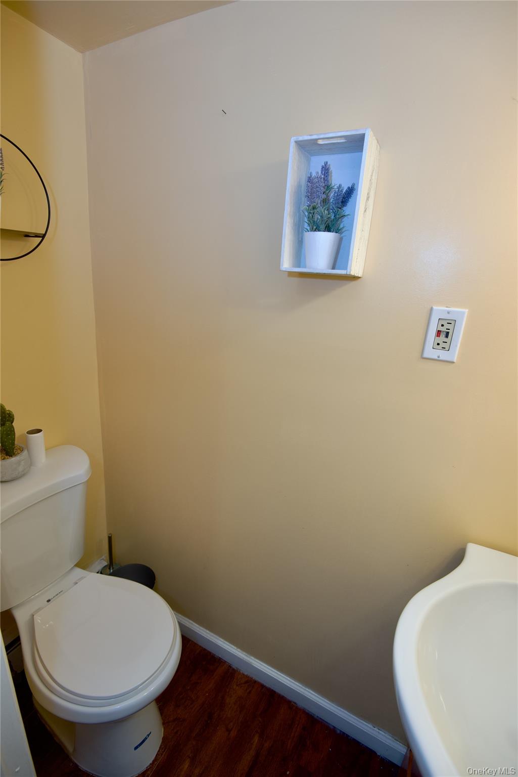 528 14th Street, West Babylon, NY 11704