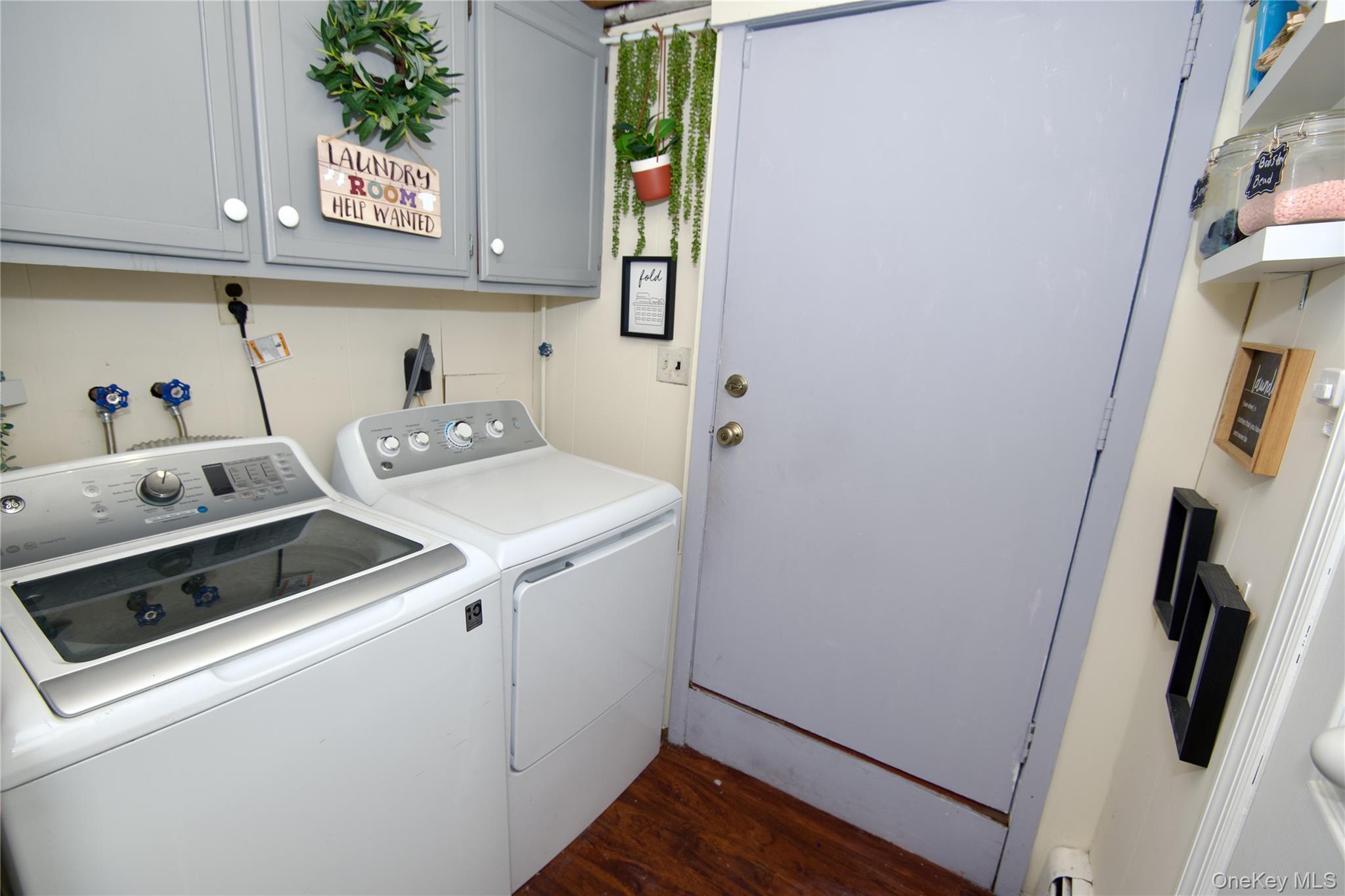 528 14th Street, West Babylon, NY 11704