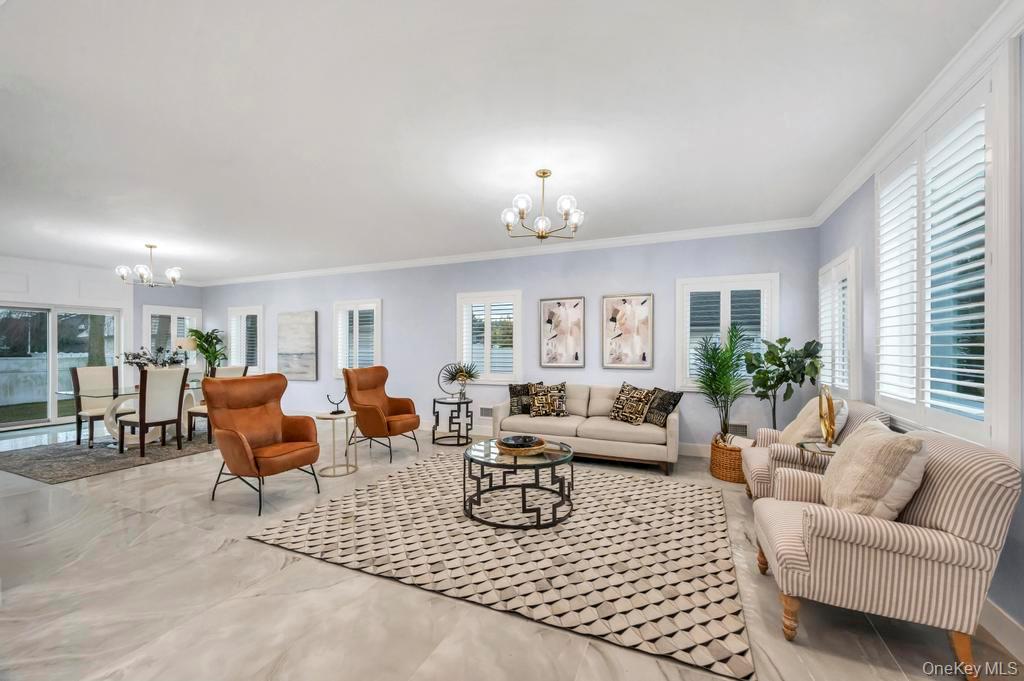 185 9th Street, Hicksville, NY 11801