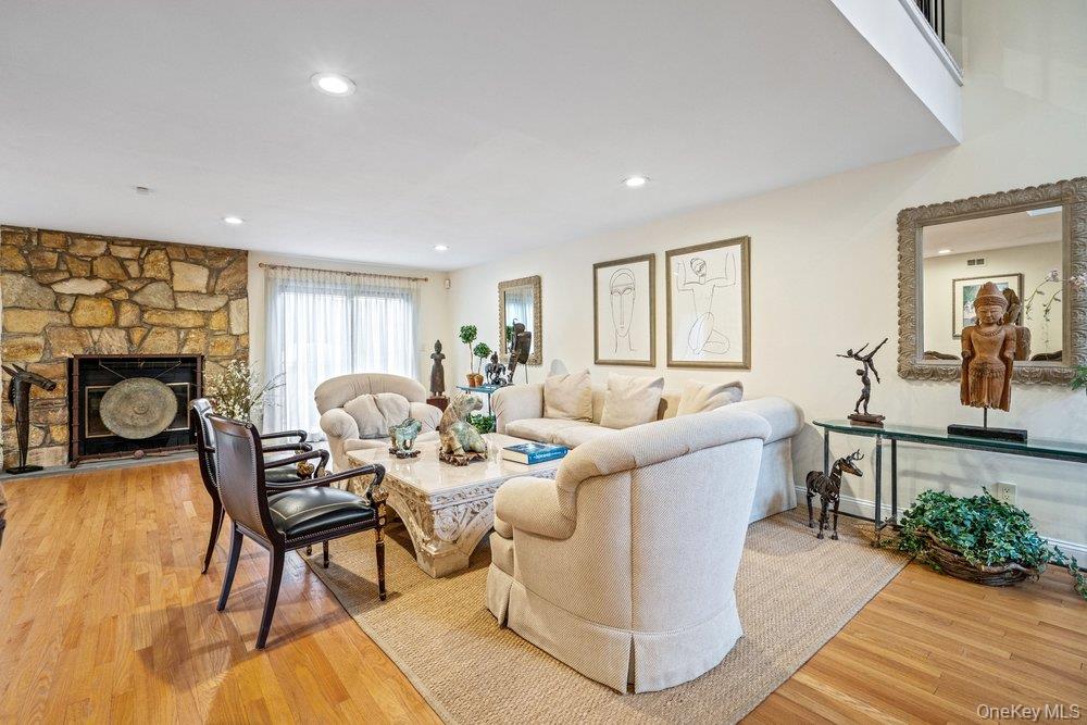 230 Hamlet Drive, Jericho, NY 11753