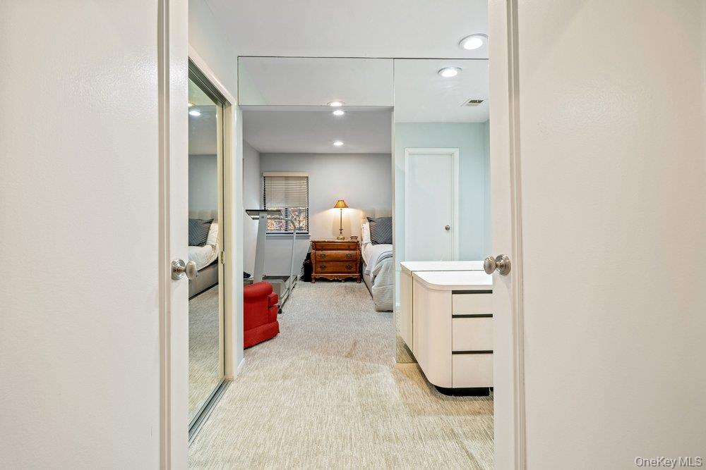 230 Hamlet Drive, Jericho, NY 11753