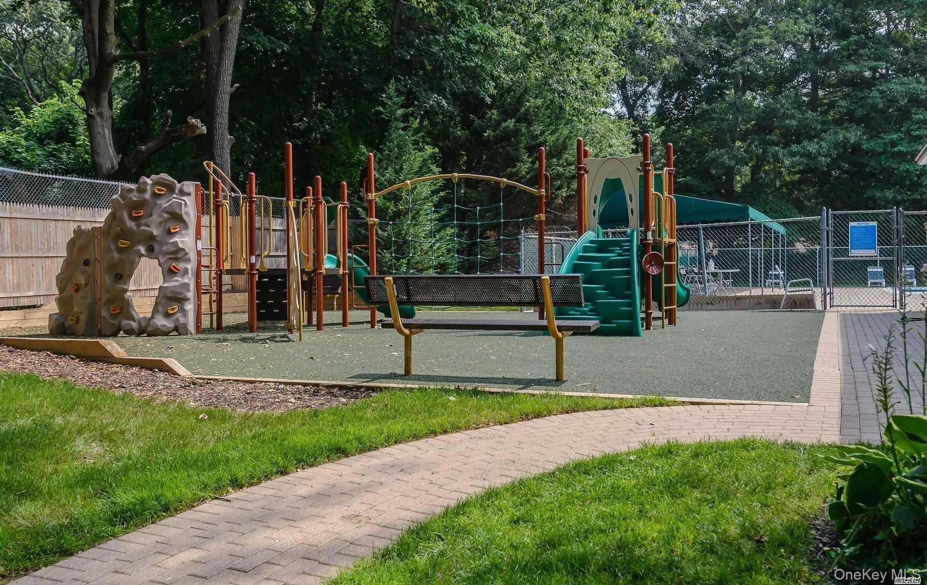 230 Hamlet Drive, Jericho, NY 11753