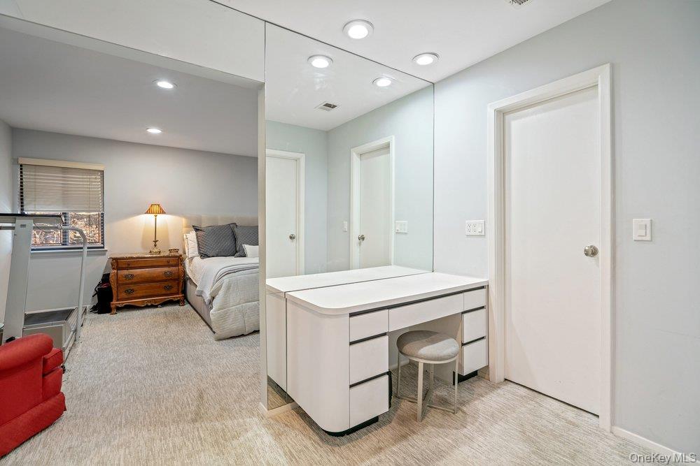 230 Hamlet Drive, Jericho, NY 11753