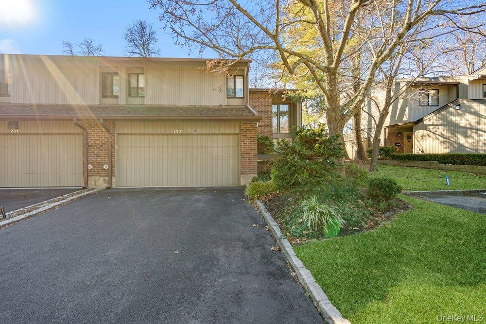 230 Hamlet Drive, Jericho, NY 11753