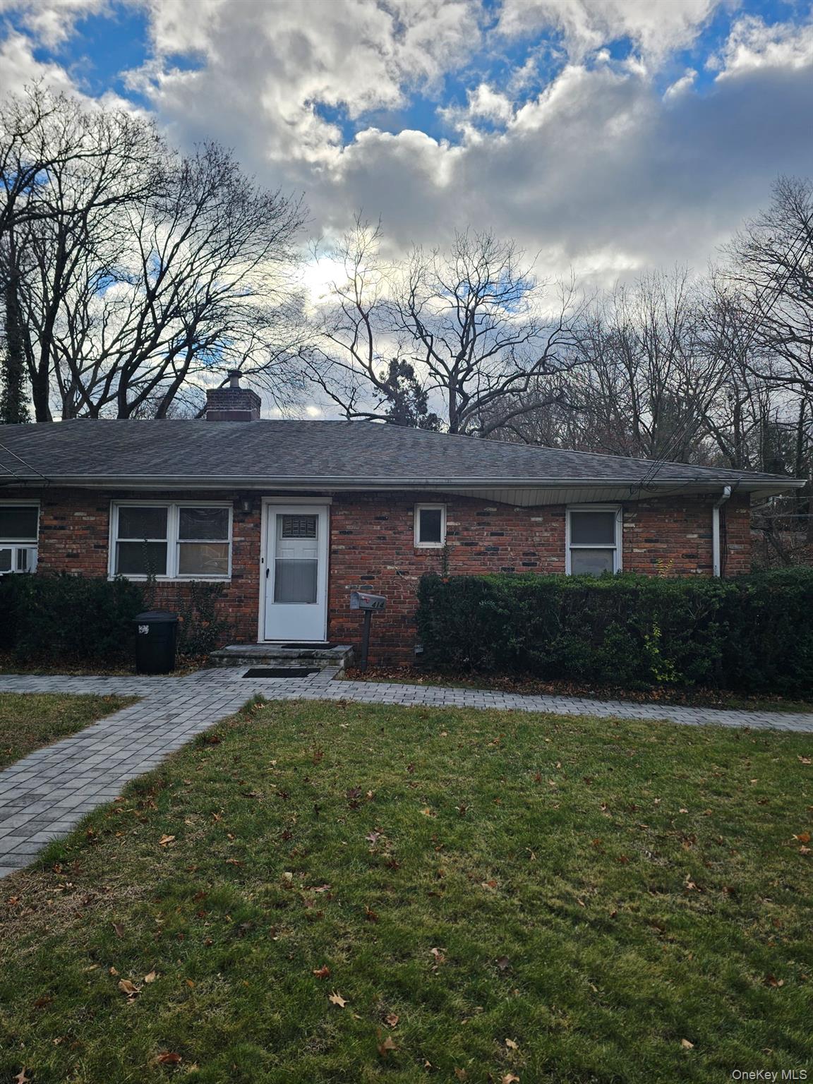 414 Main Street, Northport, NY 11768